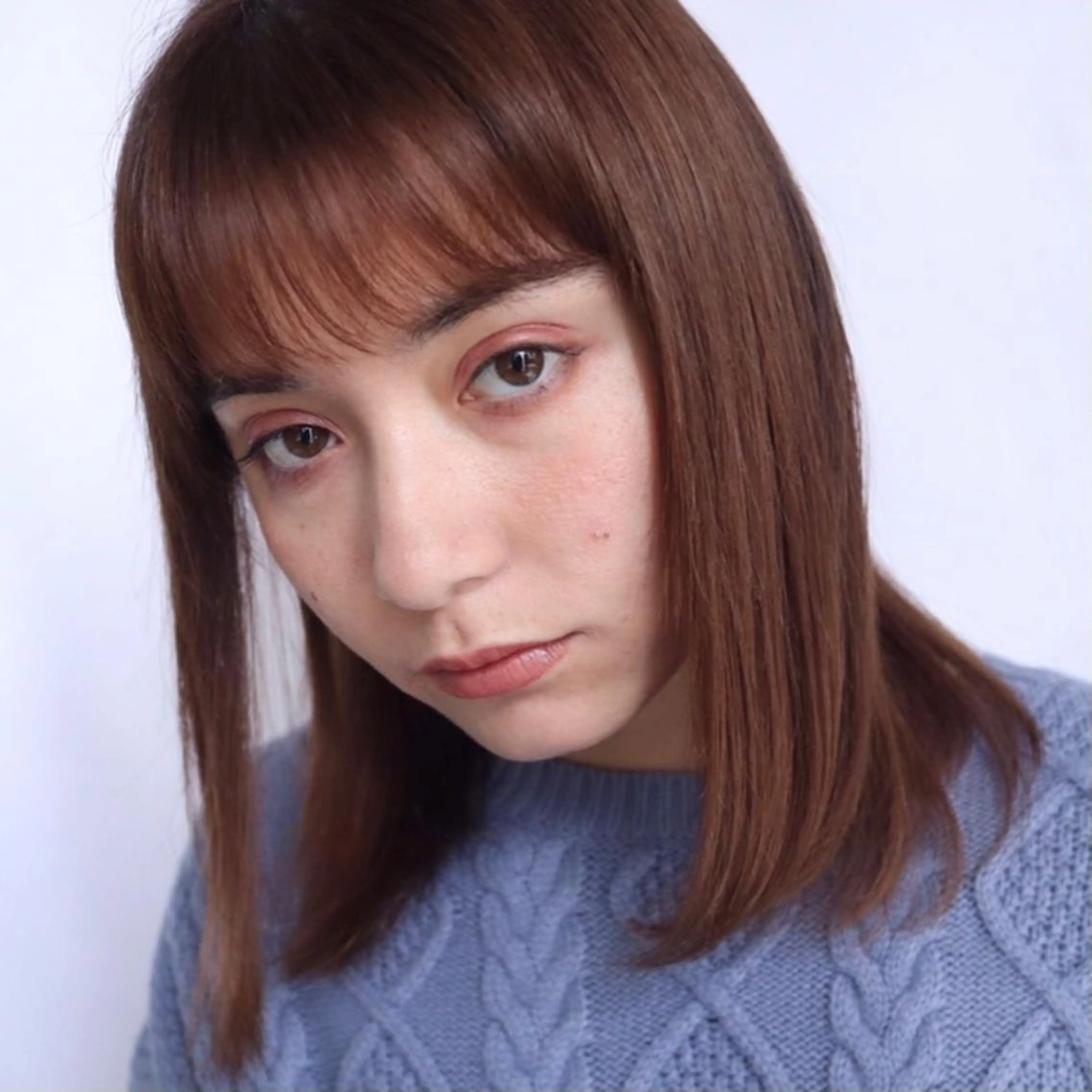 ミディアム 髙井 麻帆のヘアスタイル