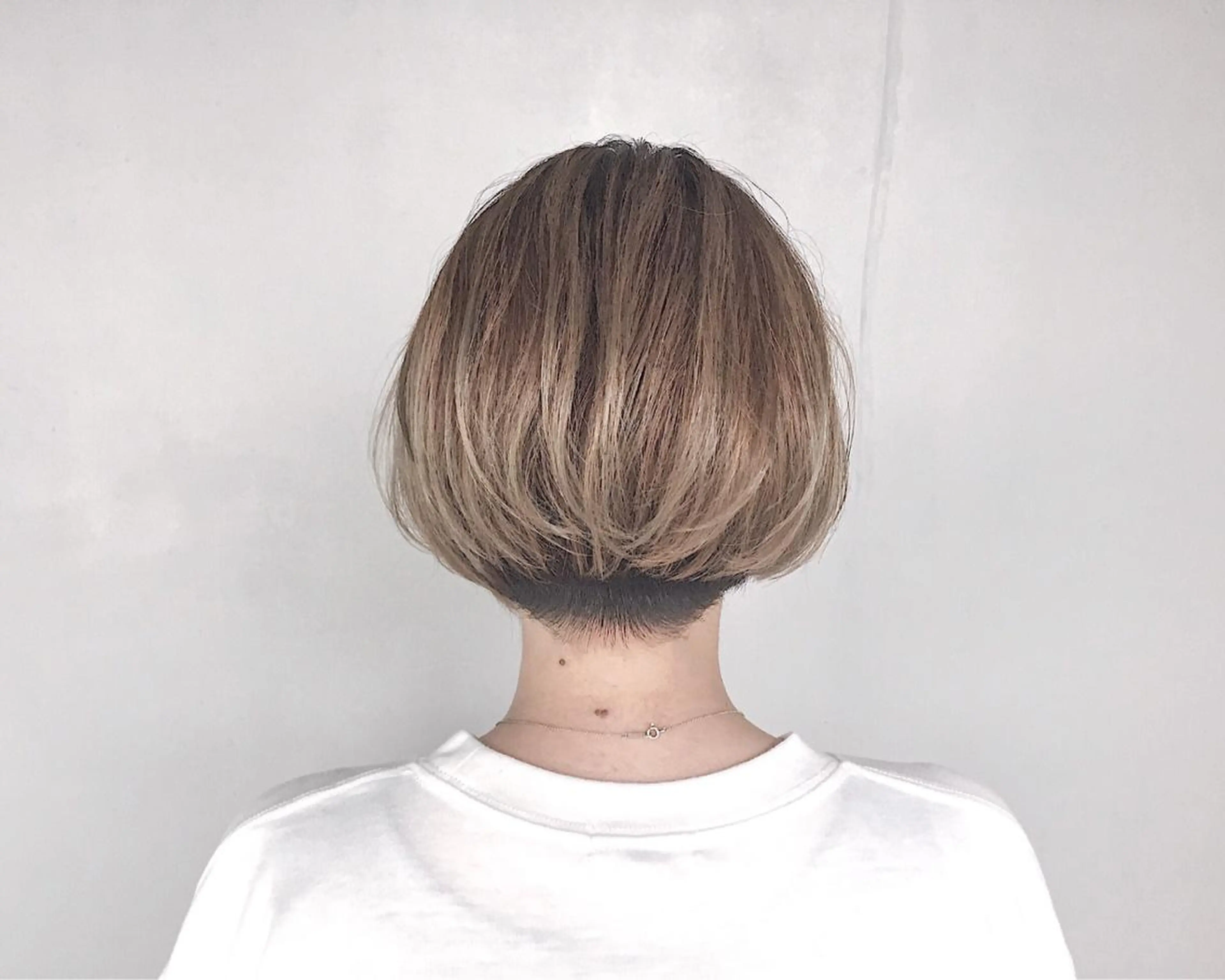 ショート カラー VIRETTA 【ヴィレッタ】のヘアスタイル