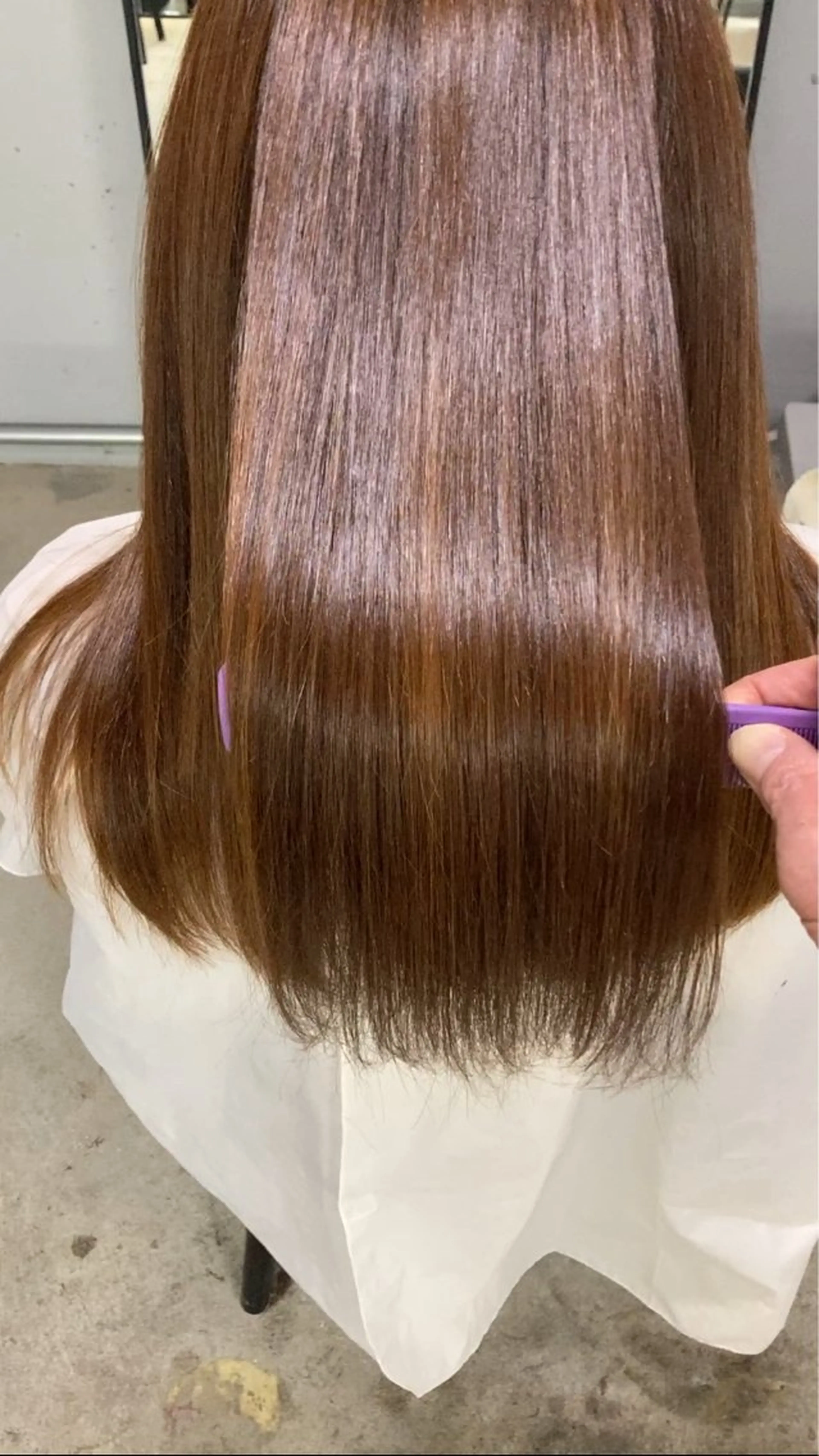 セミロング 髪質改善 縮毛矯正 トリートメント 酸熱トリートメント 新井 広樹のヘアスタイル