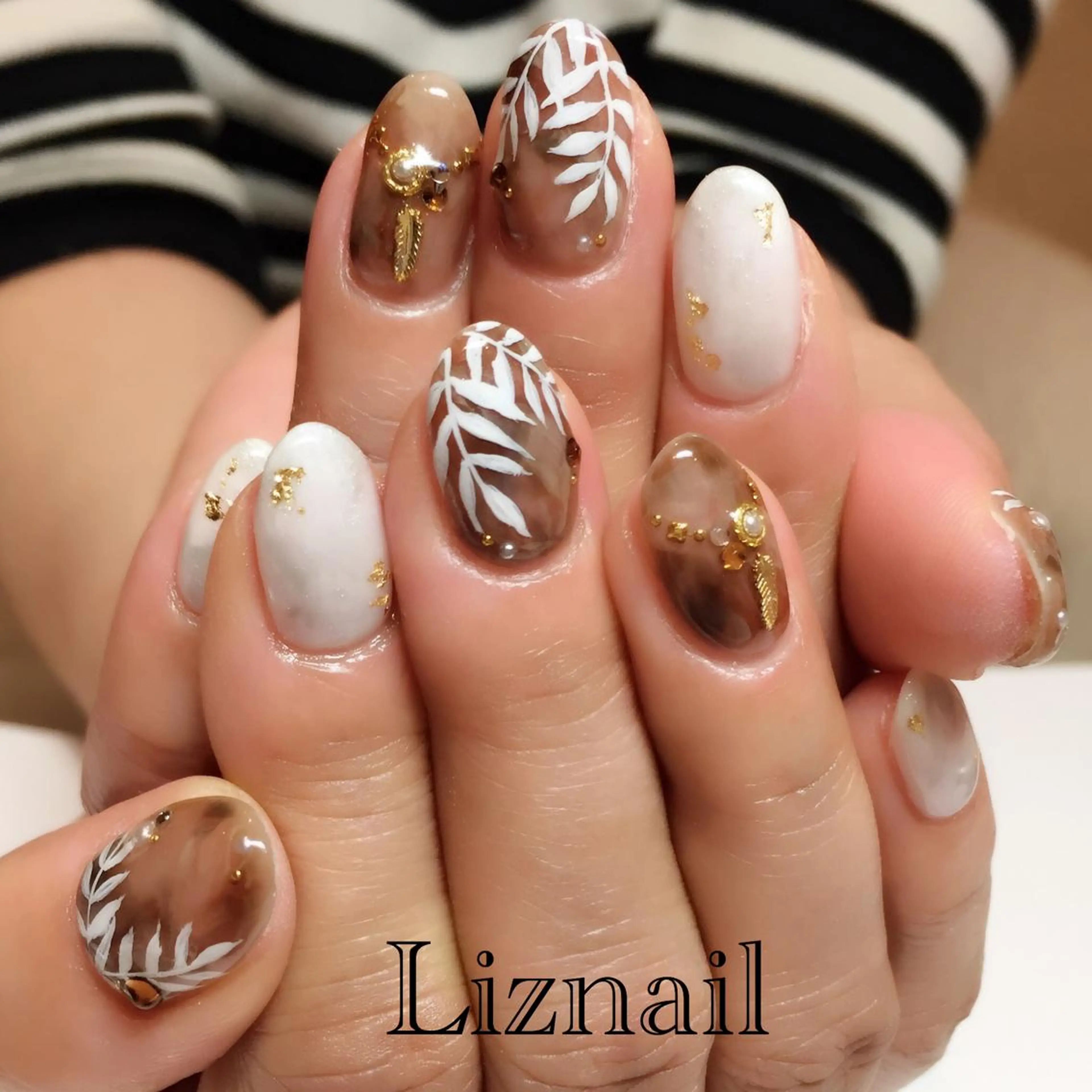 ネイル Rawr / saoriのネイルデザイン