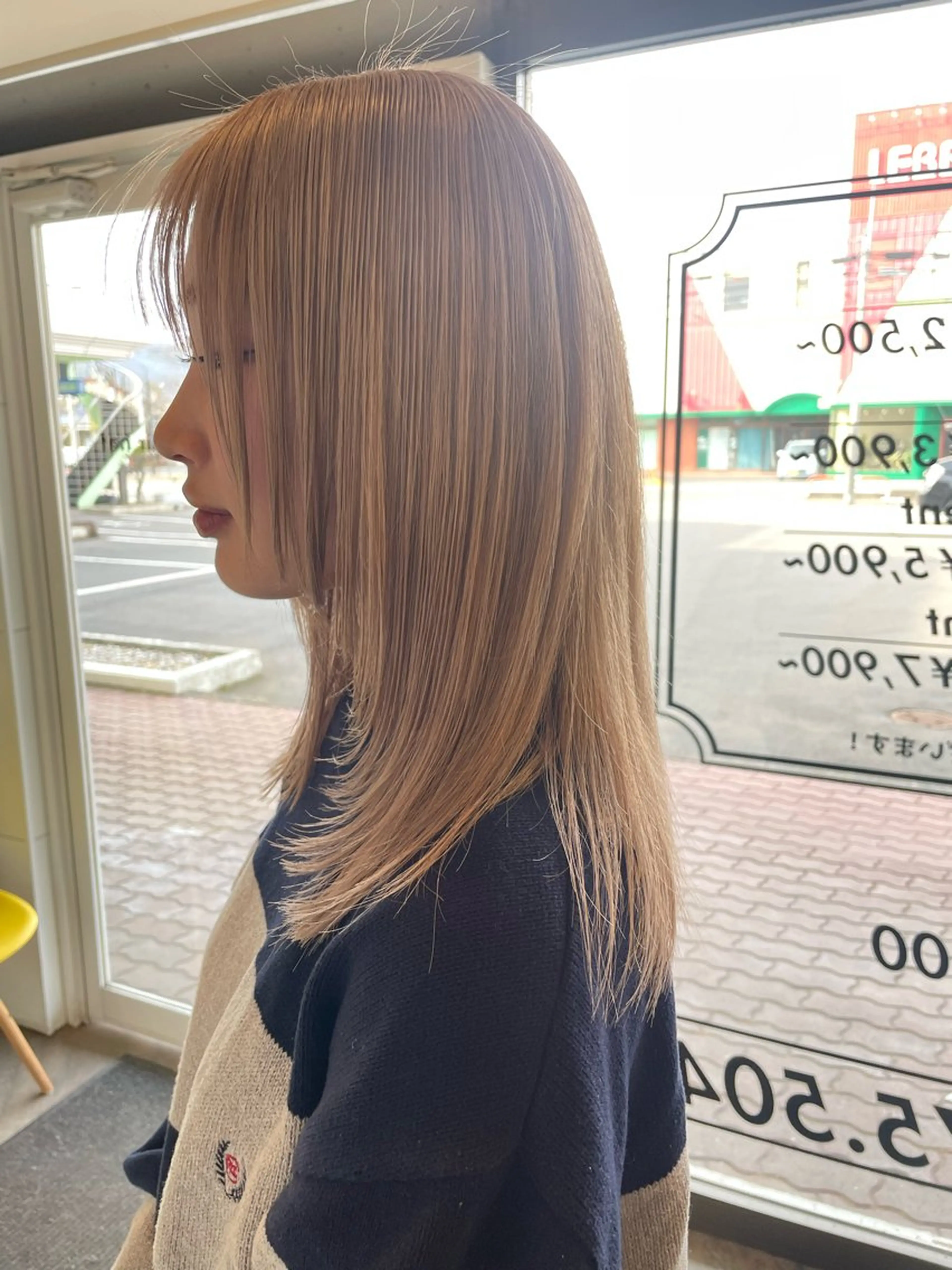 🔸艶髪🔸🎈ハイトーンメニュー🎈カット+ブリーチ＋カラー＋3stepトリートメント】💇🏼‍♀️💫の写真