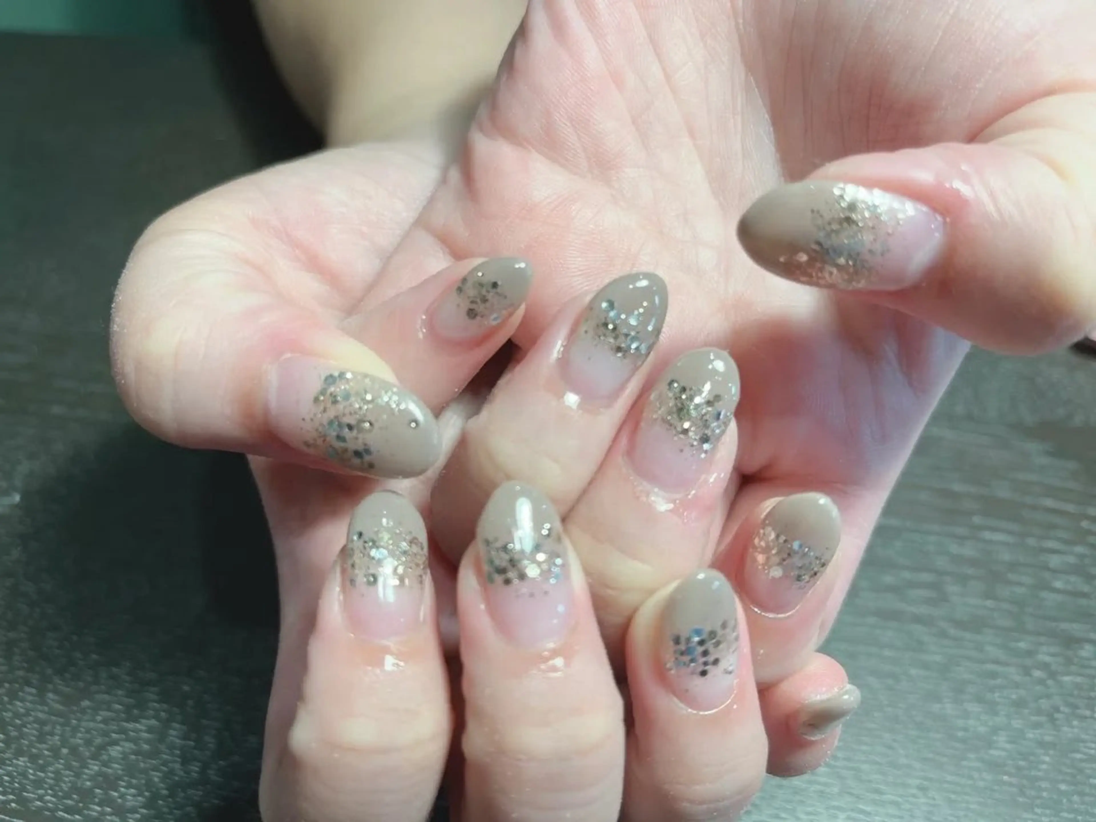 ネイル ハンドネイル 高山 歩美のネイルデザイン