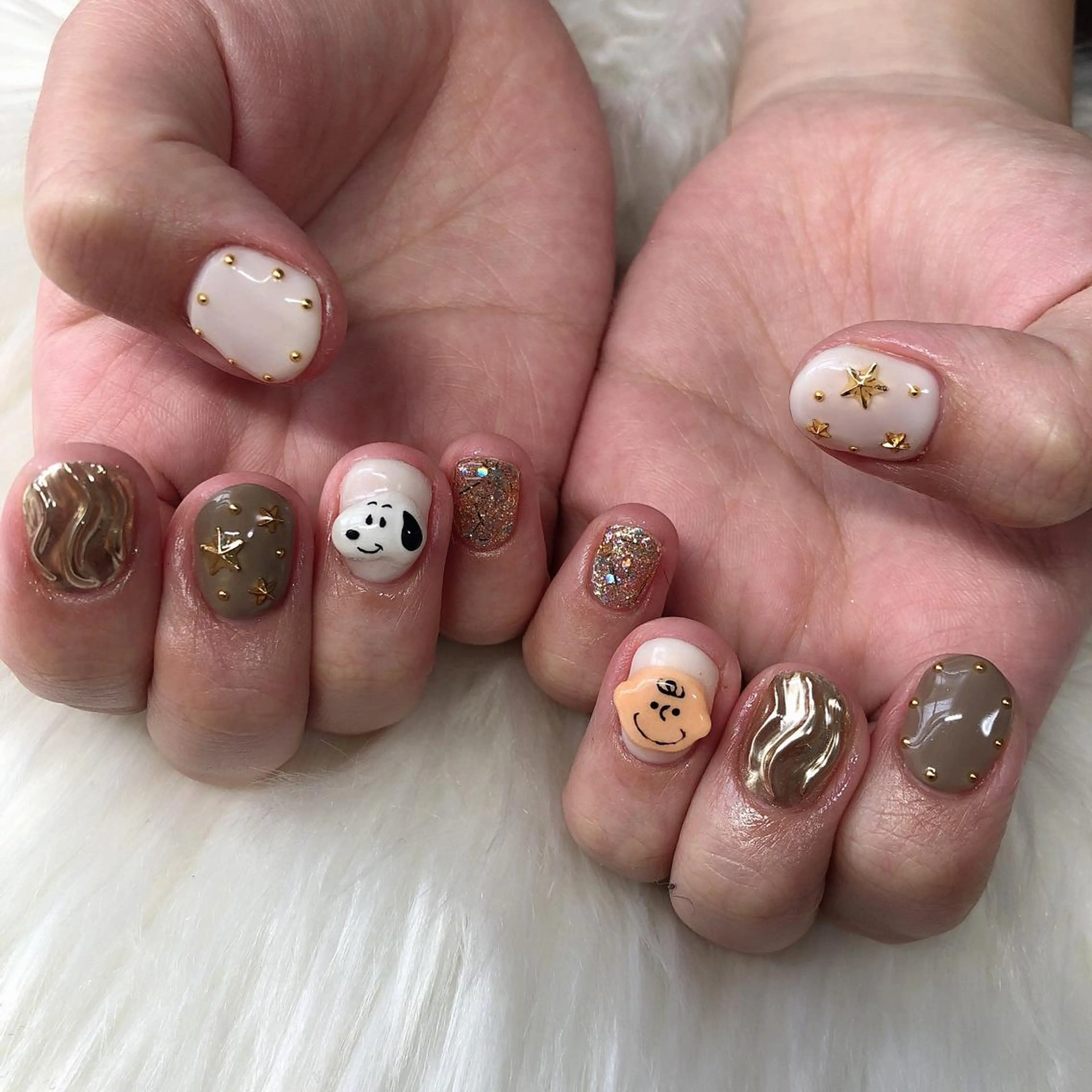 ネイル ハンドネイル 西岡 杏のネイルデザイン