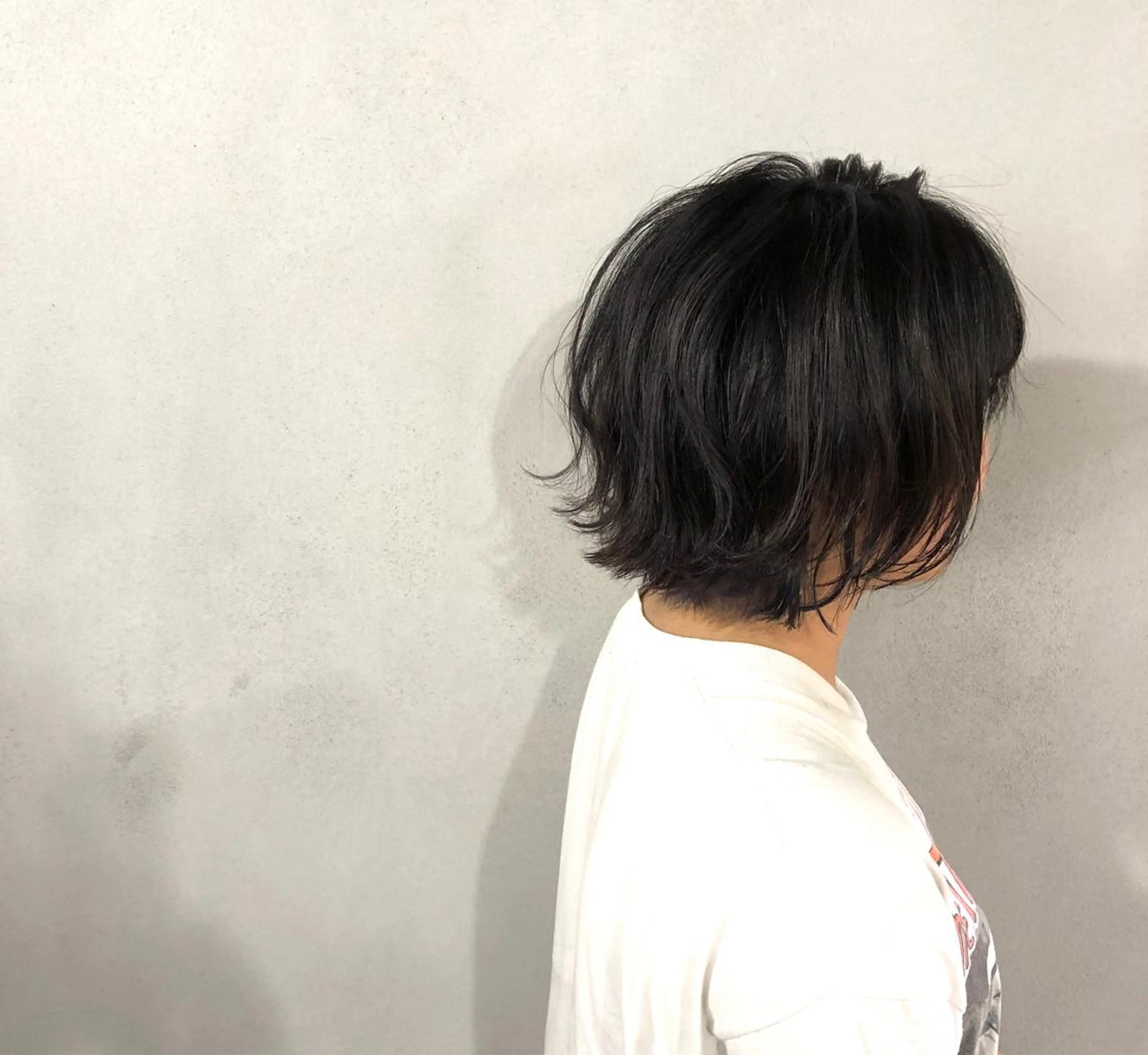 ショート カラー 切りっぱなしボブ インナーカラー バイオレットカラー ボブ ショート/ボブ/ 白髪染め/メンズ葛西のヘアスタイル