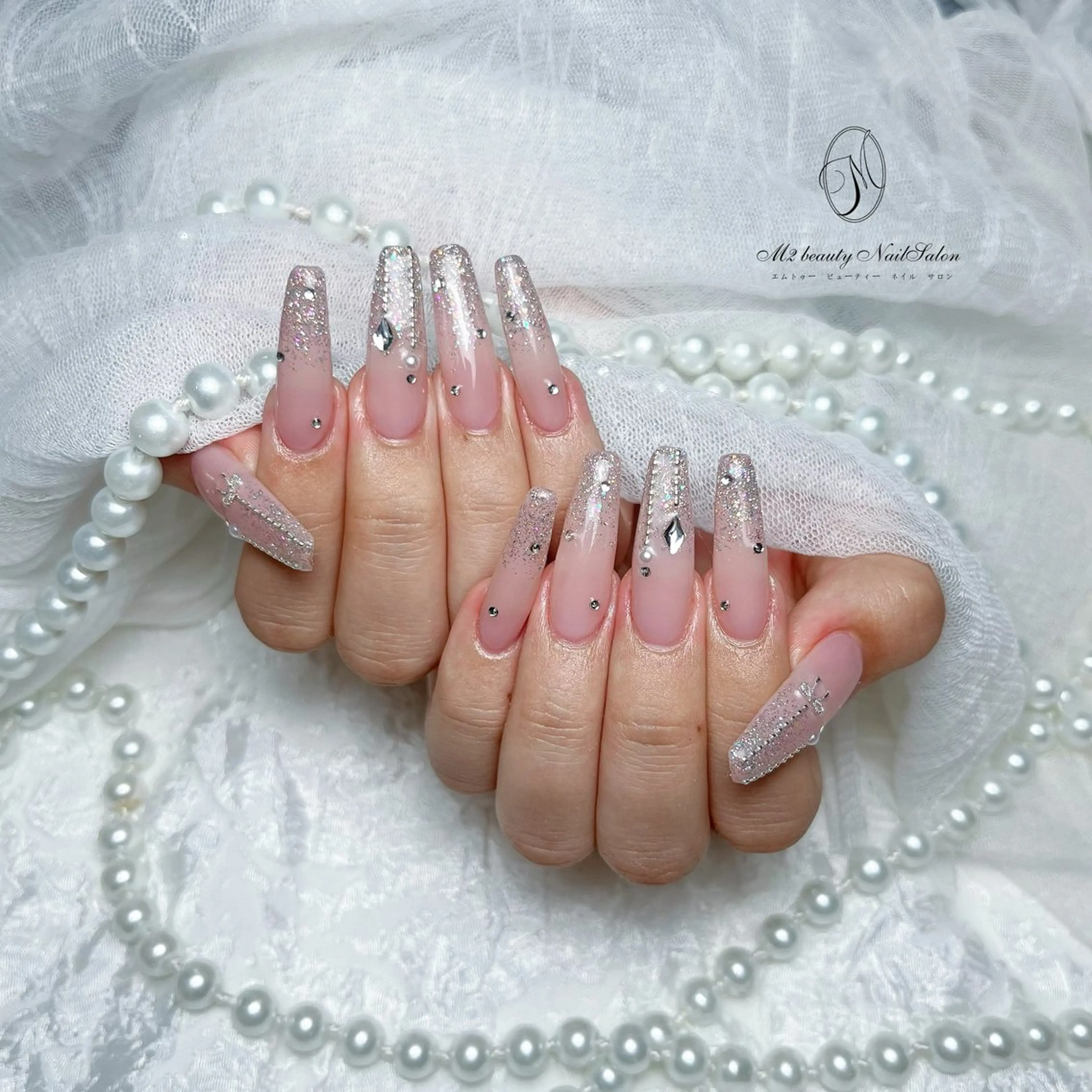 ネイル ハンドネイル M2 BEAUTY Marieのネイルデザイン