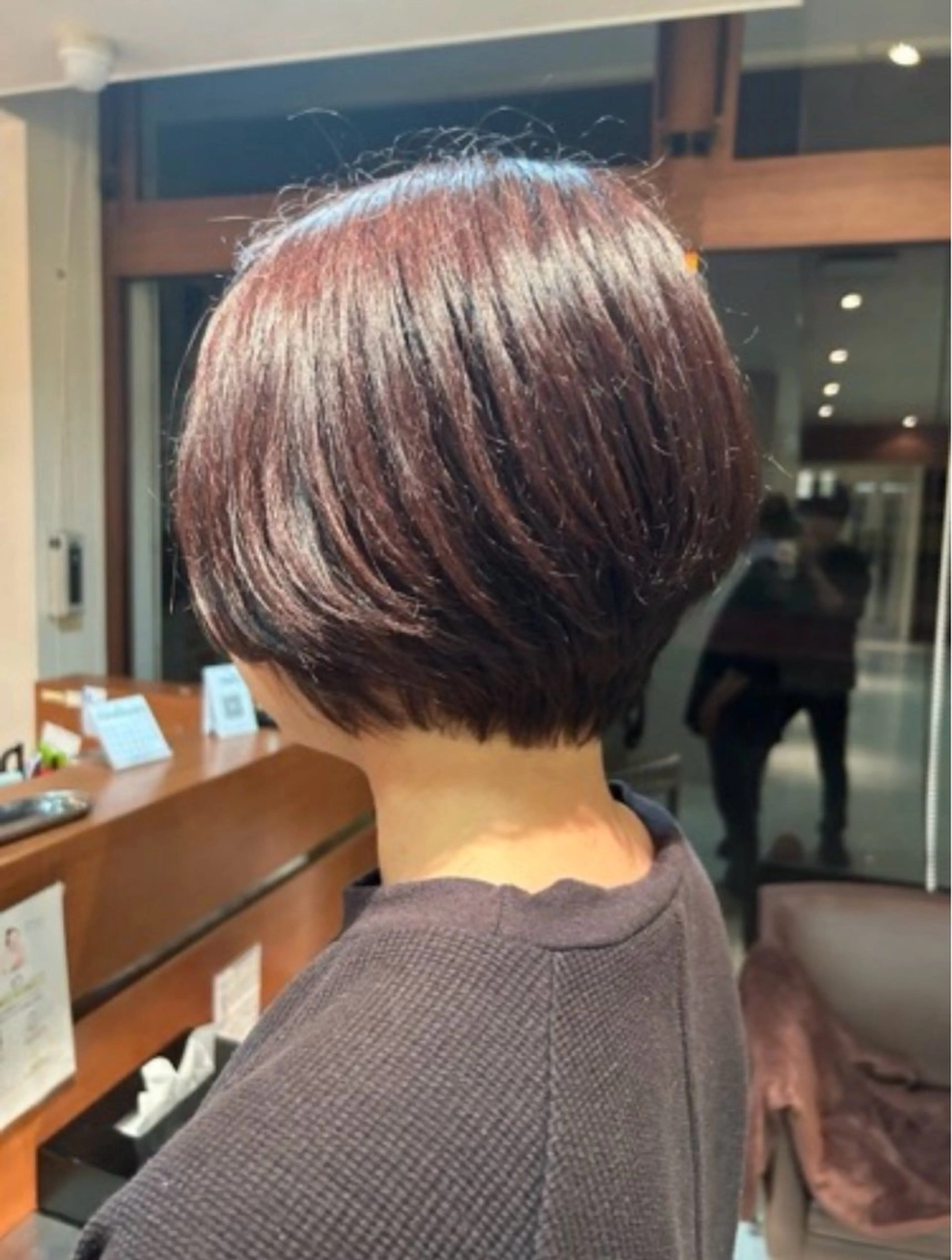 ショート カラー 石垣 颯士のヘアスタイル