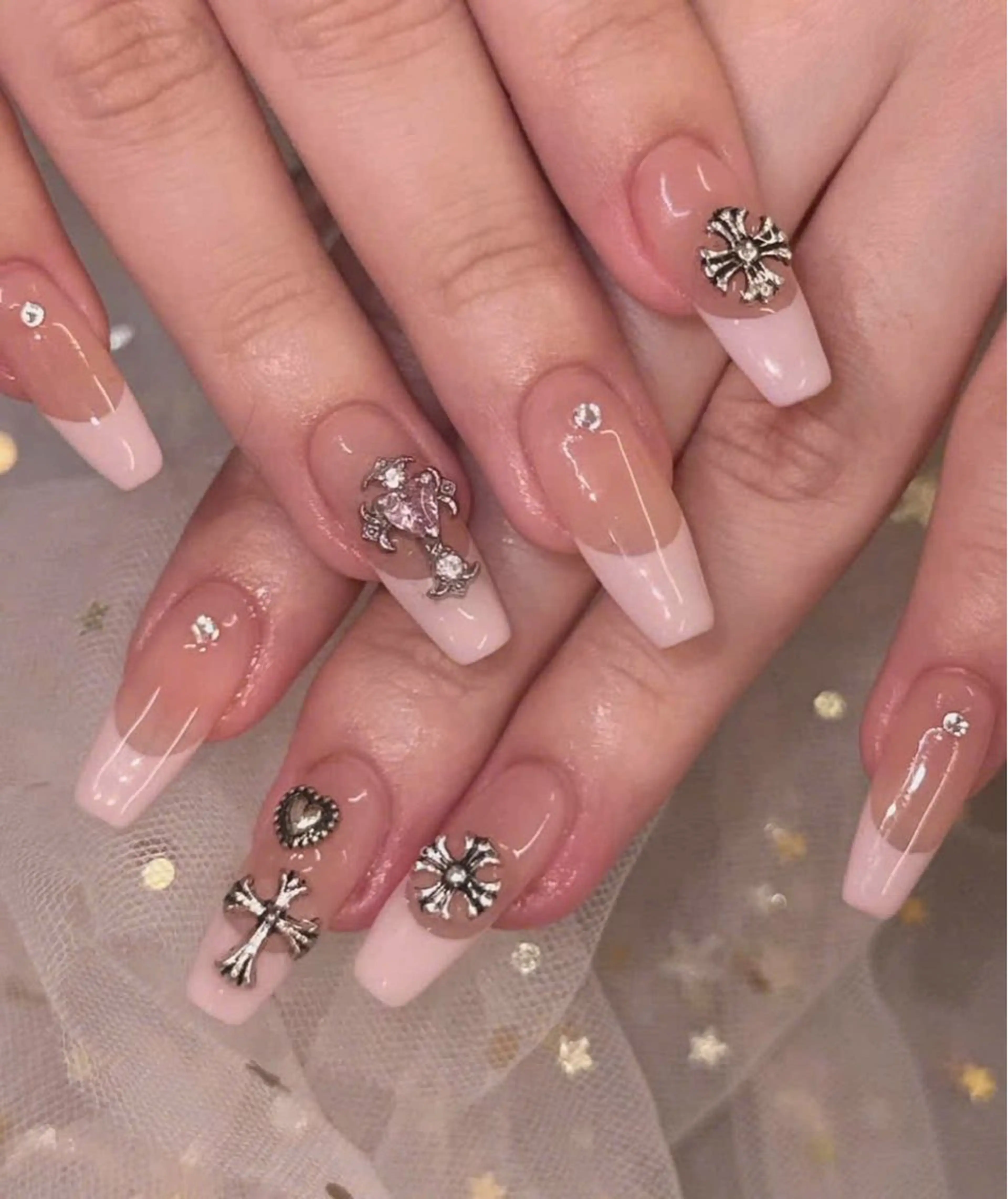 ネイル Lyna 池袋のネイルデザイン