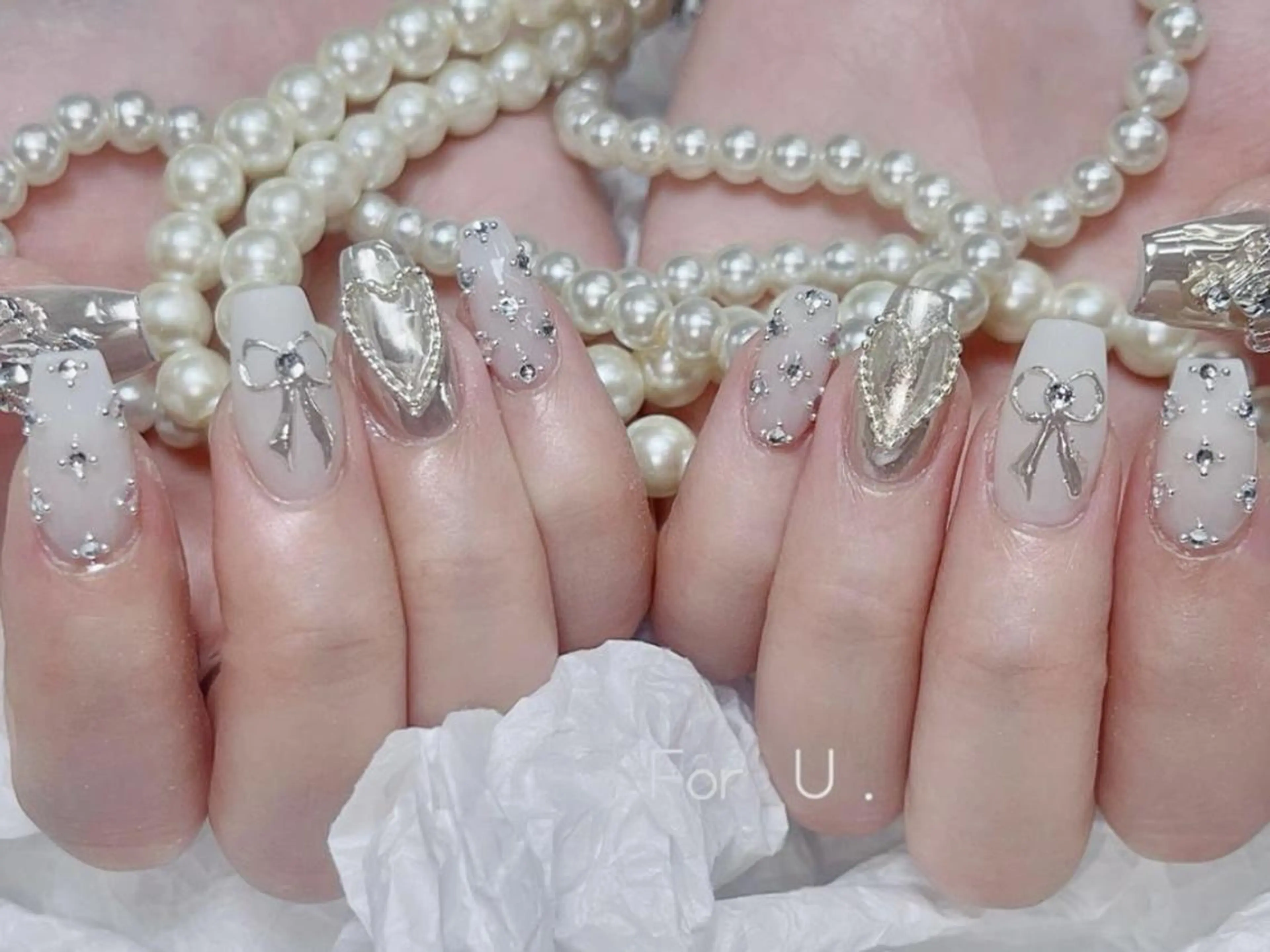 メンズ ネイル アートネイル フレンチネイル ジェルネイル キラキラネイル パラジェル Bloom kabukiのネイルデザイン