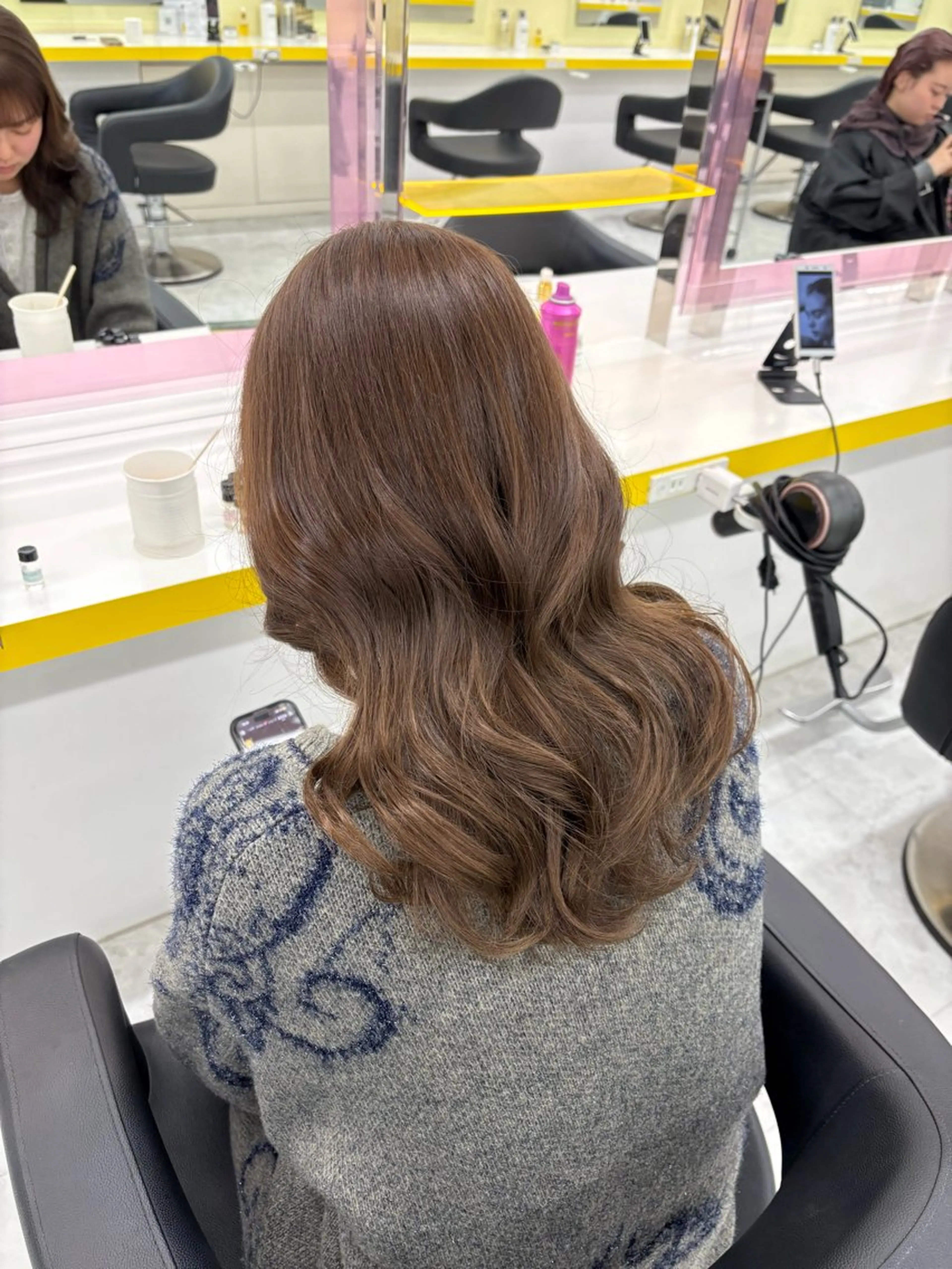 ロング カラー ヘアカラー ベージュ×レイヤー 🤎横浜/miu🤎のヘアスタイル