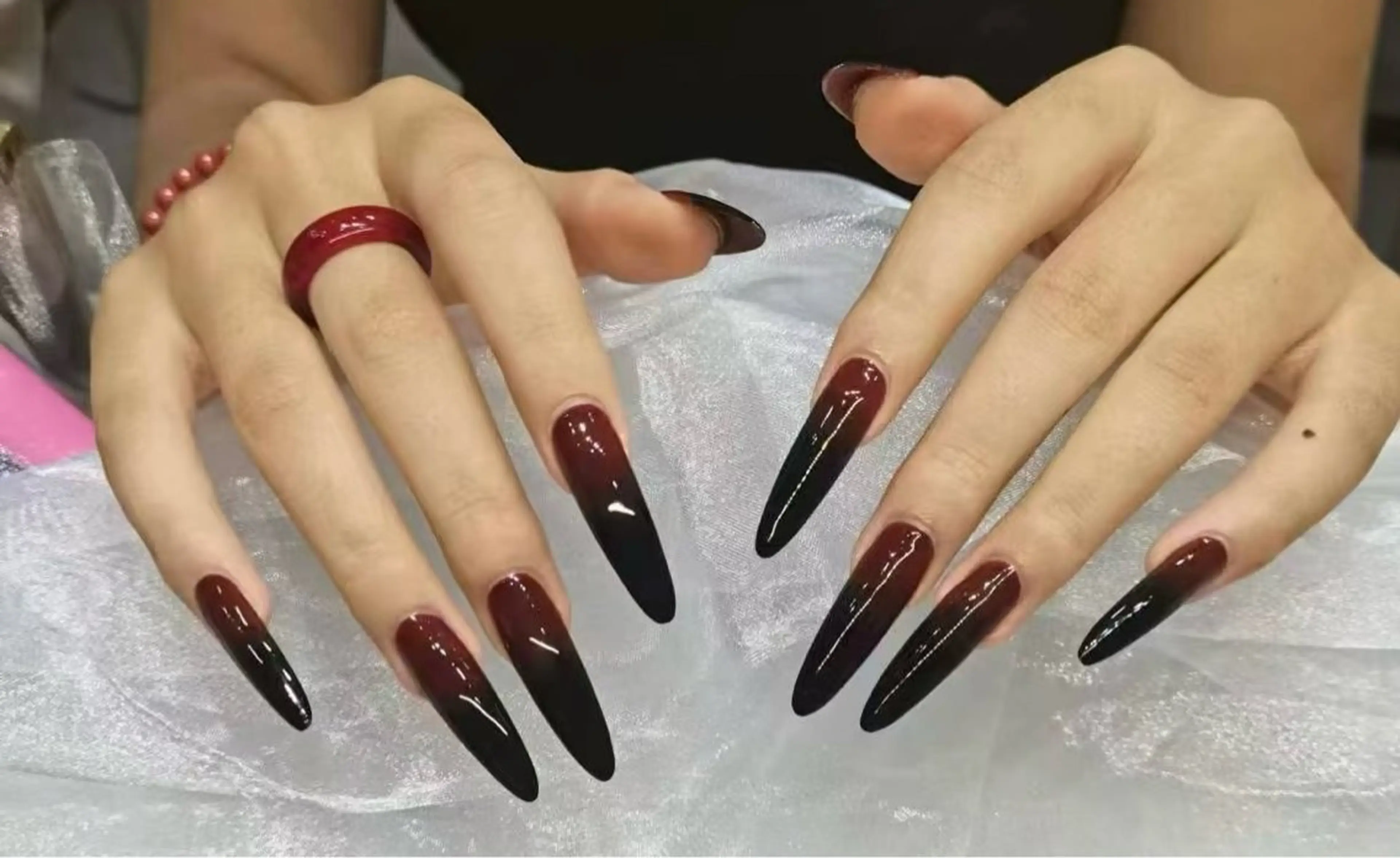 ネイル 高木 維麗絲のネイルデザイン