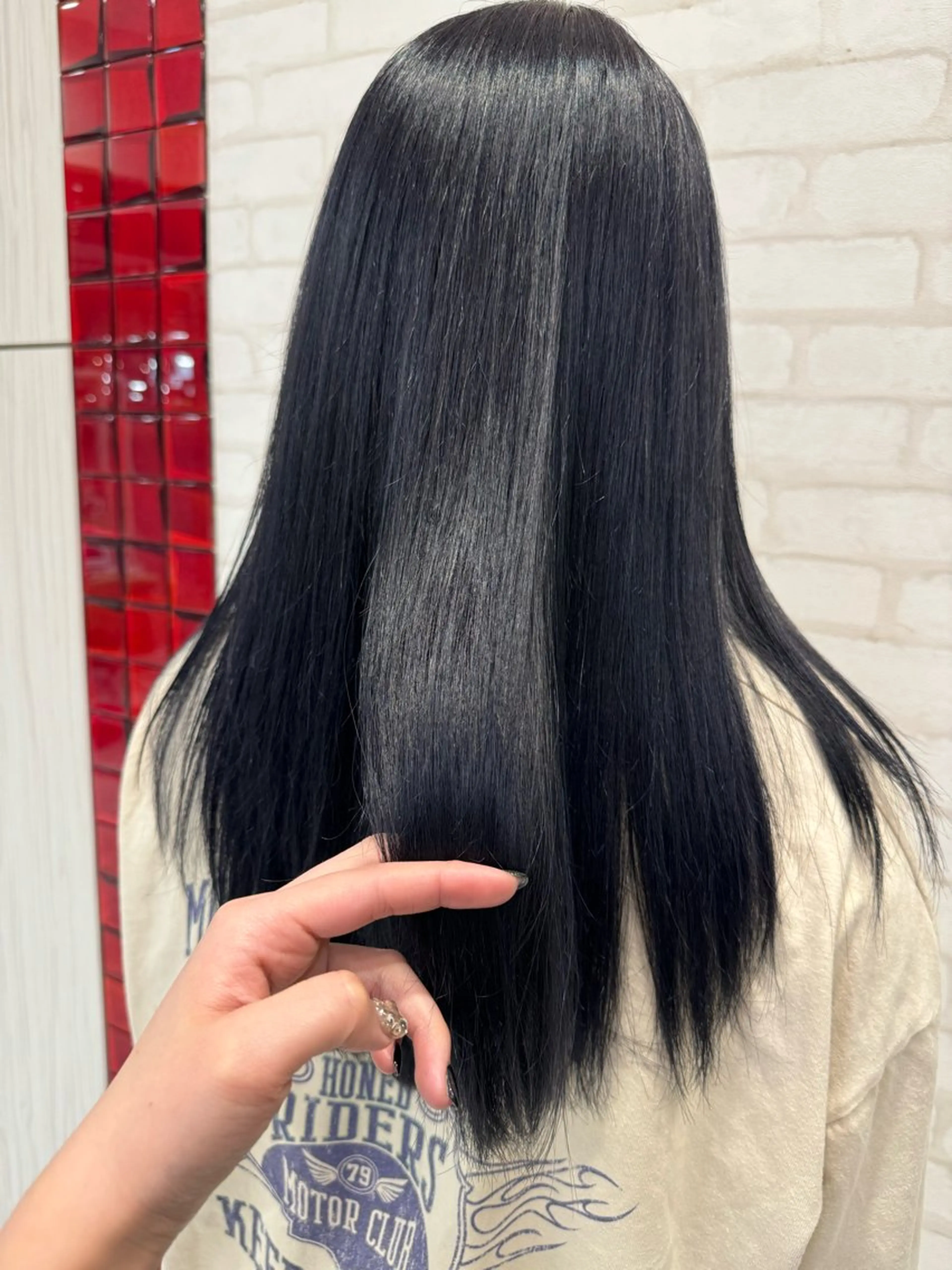 ロング 髪質改善 カット ヘアカラー トリートメント 松尾 怜奈のヘアスタイル