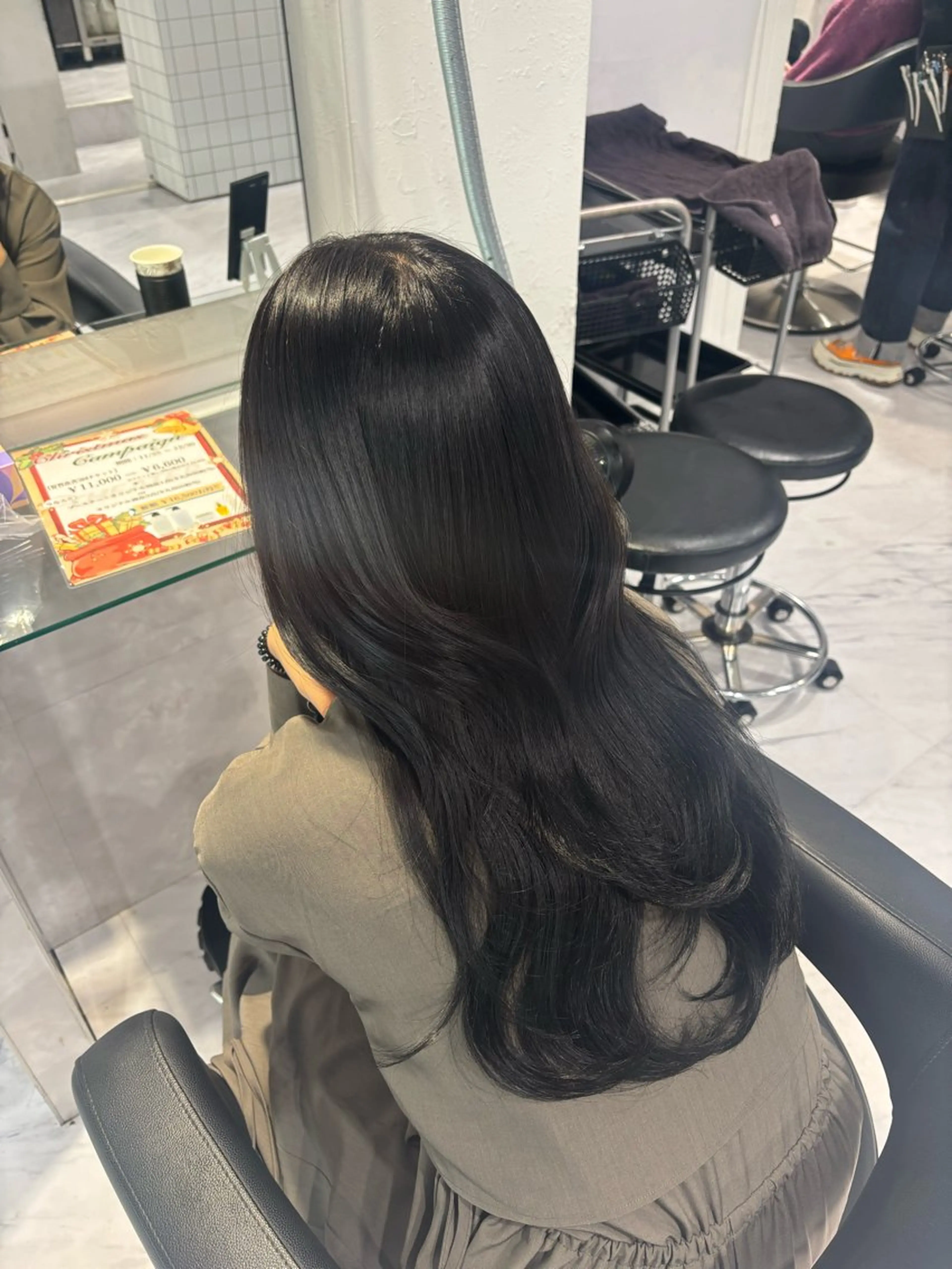 ロング カラー 髪質改善🩰透明感カ ラー🎀hinanoのヘアスタイル