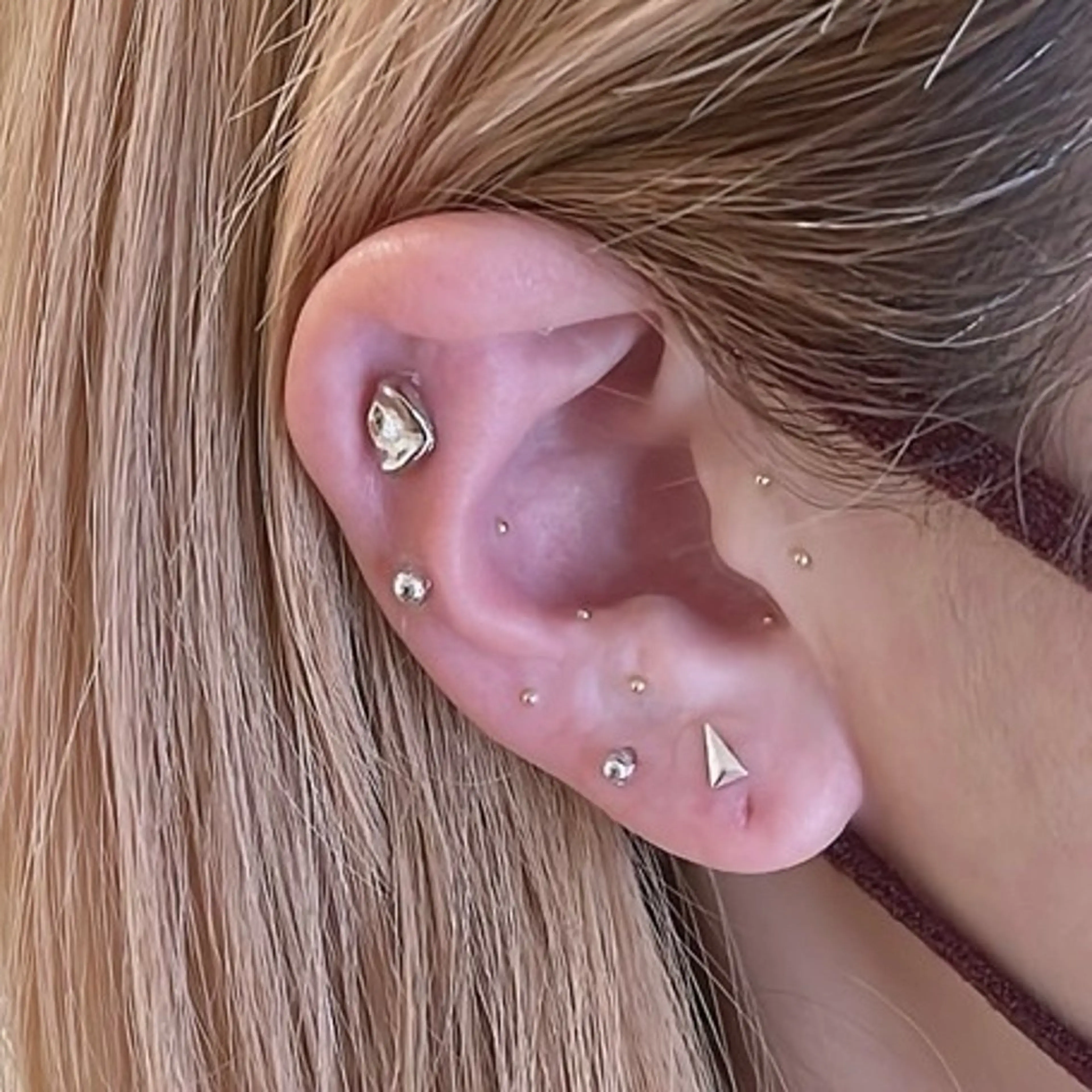 【３･４月限定】耳ツボジュエリーつけ放題💎👂✨¥4000→¥3500✨の写真