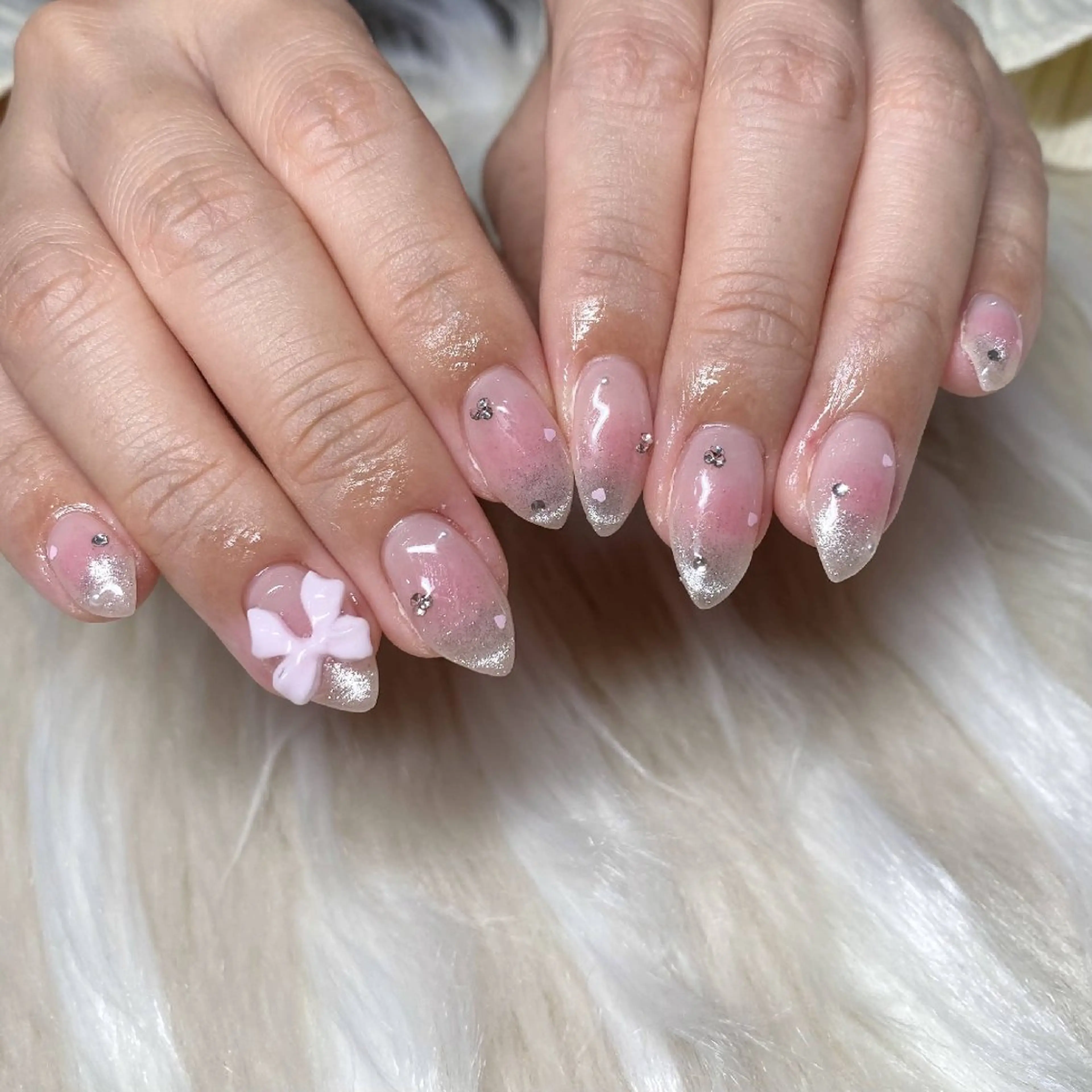 ネイル チークネイル フレンチネイル キラキラネイル 韓国ネイル マグネットネイル BelireMaa Nail&eyeのネイルデザイン