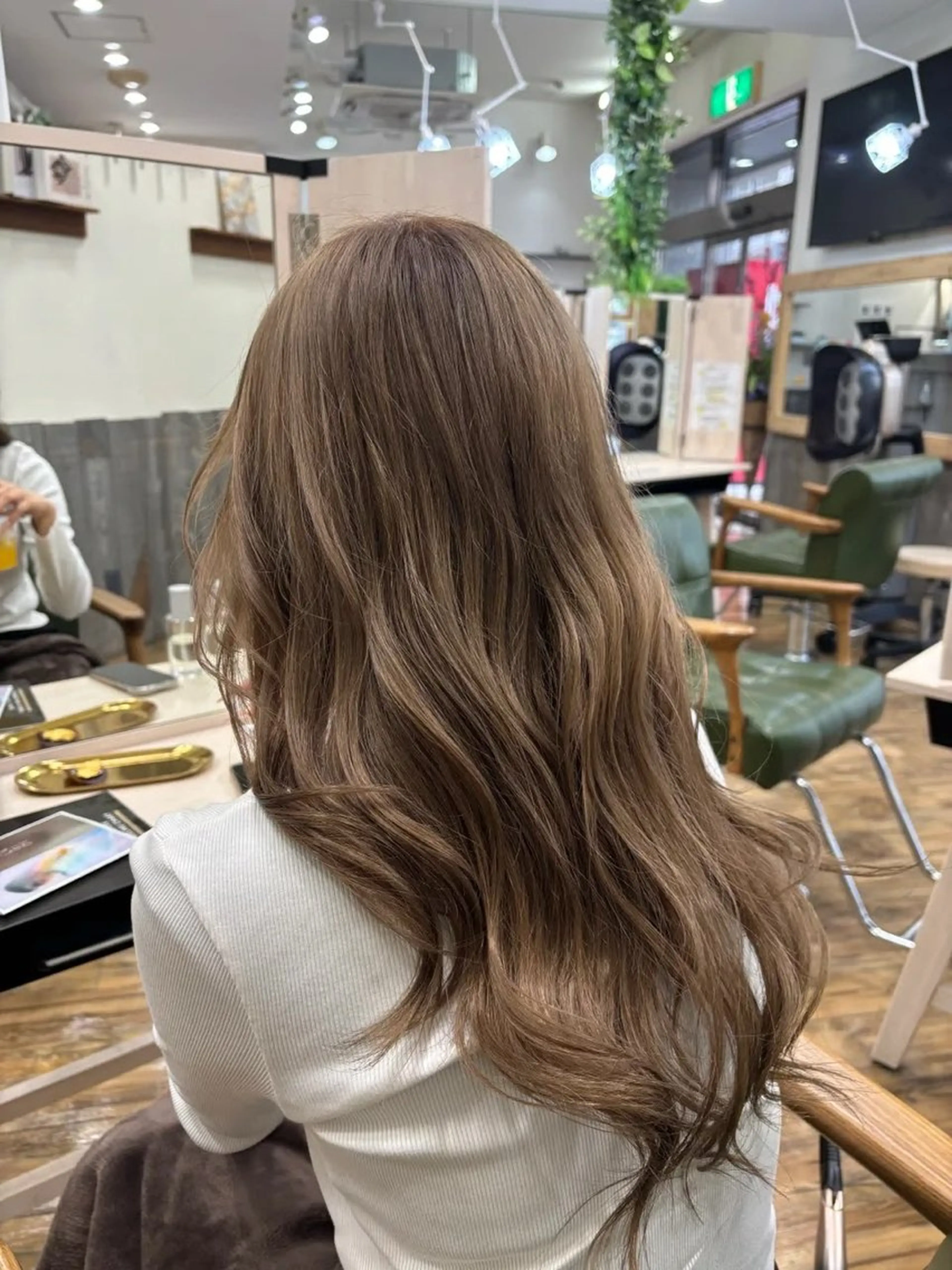 ロング カラー ✨3ヶ月後にデビュー する🎨みのり💯のヘアスタイル