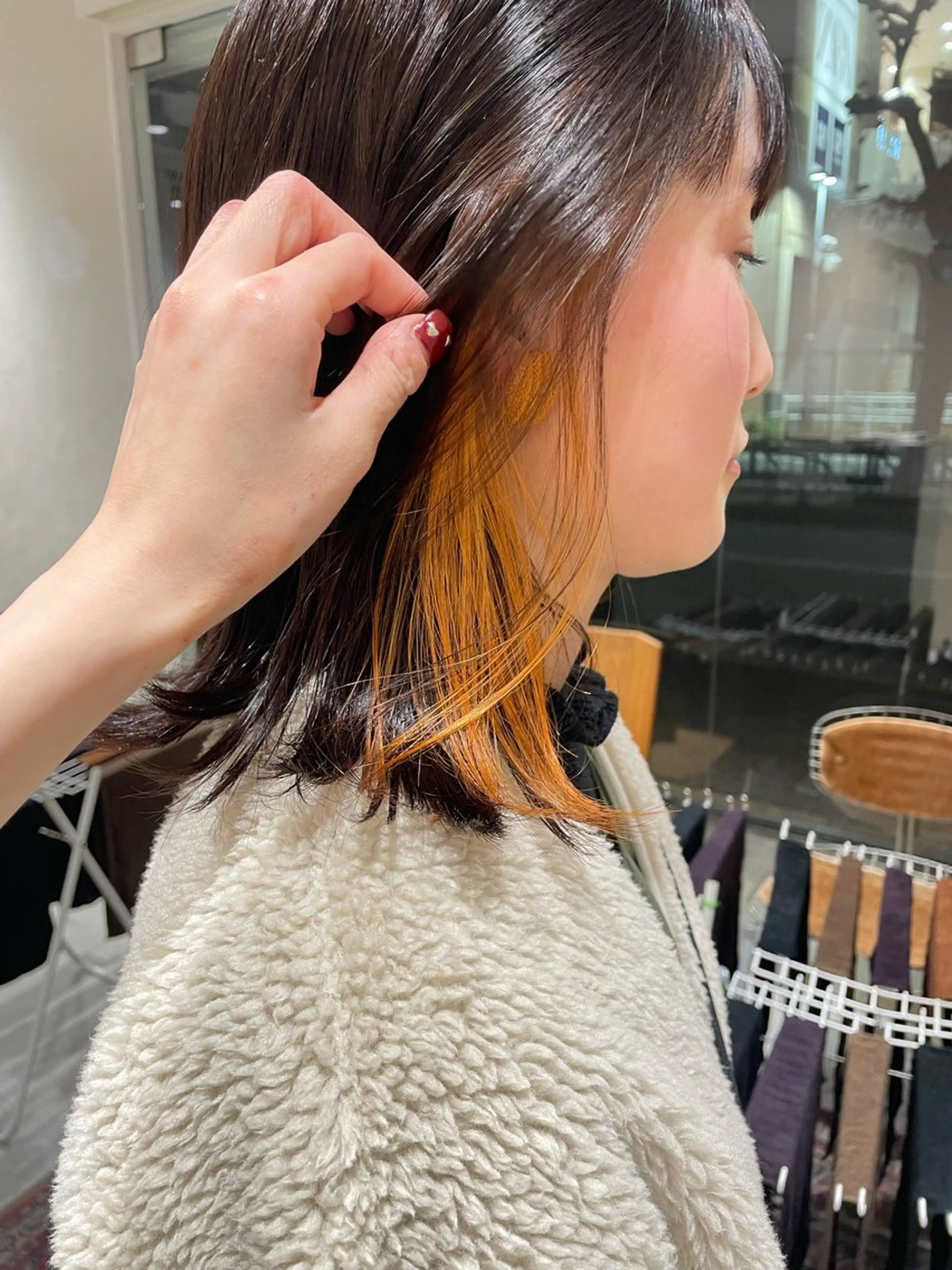ミディアム カラー 勝山 雪菜のヘアスタイル