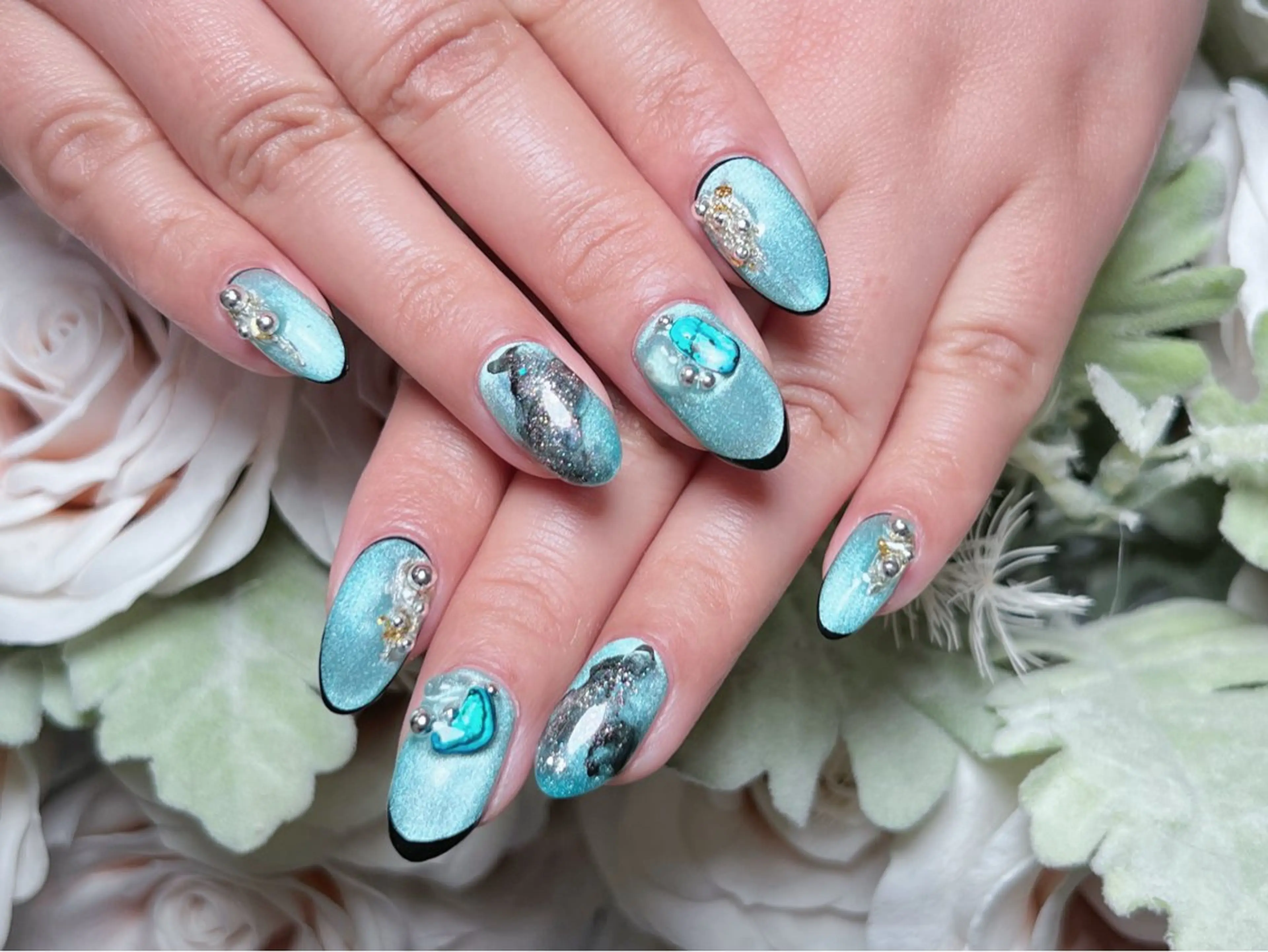 ネイル 成人式 ロングネイル マグネットネイル 持ち込み ワンカラーネイル ハンドネイル Painty nailのネイルデザイン