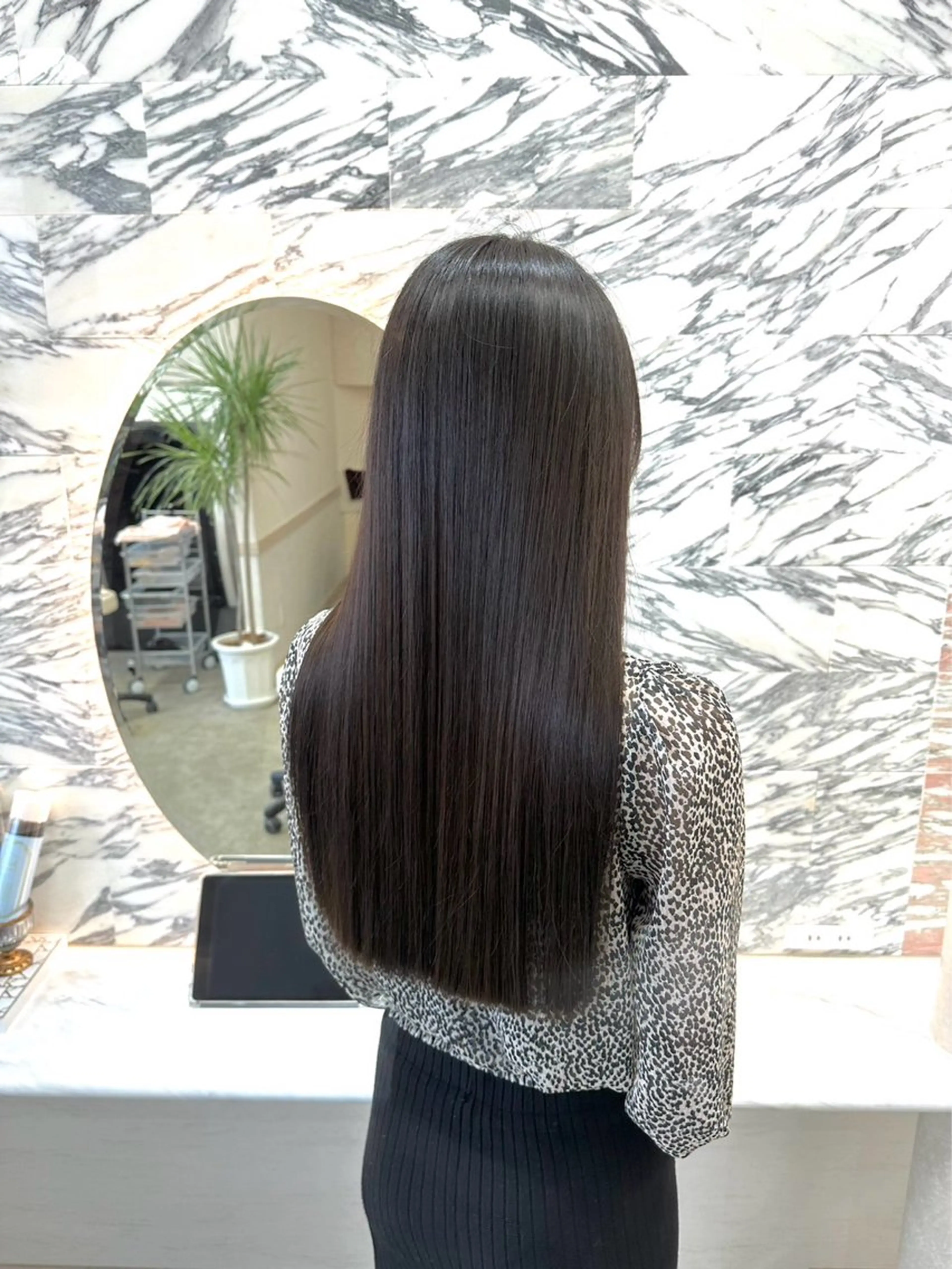 ヘアカラー 縮毛矯正 トリートメント ゆうか ・髪質改善のヘアスタイル