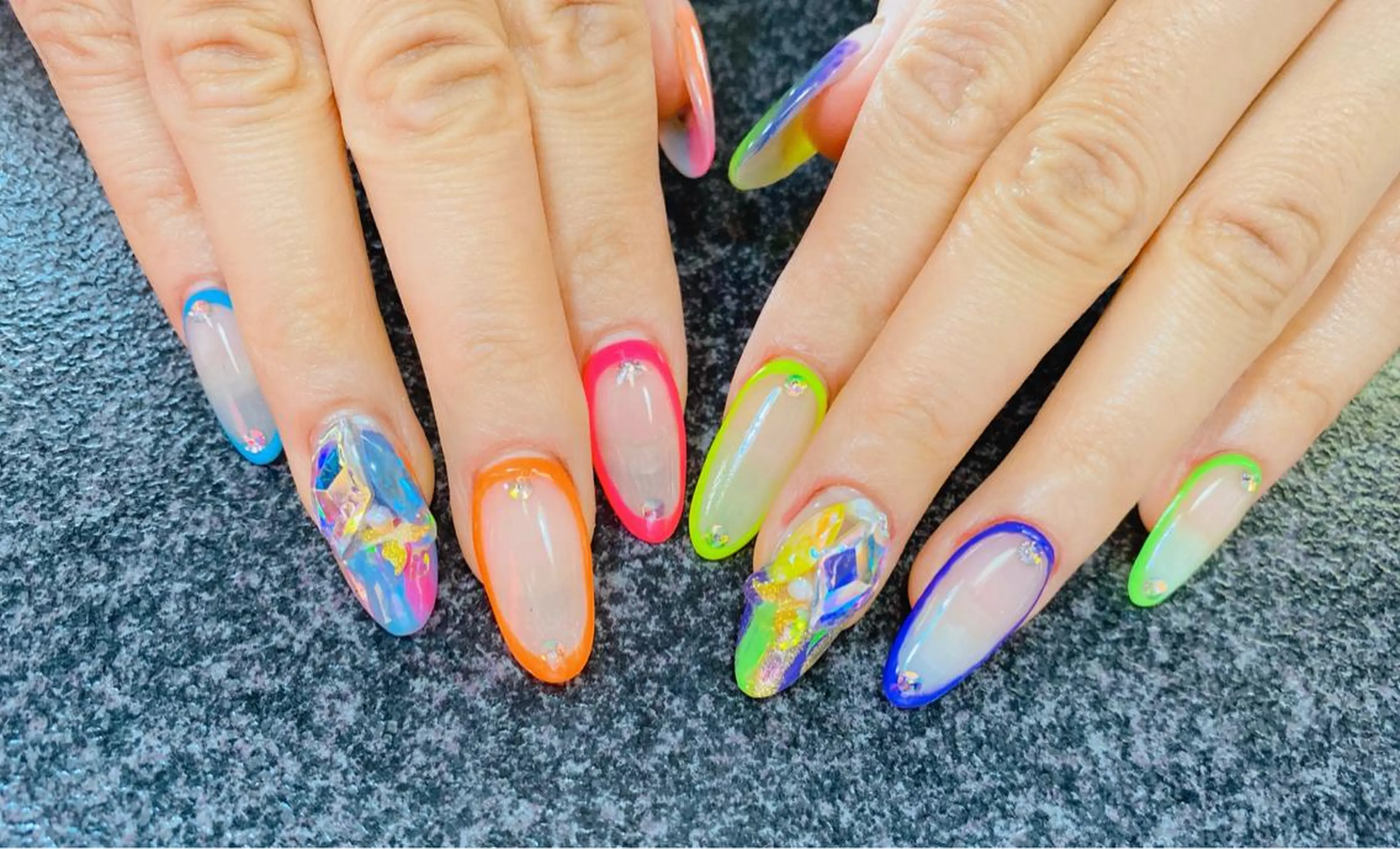 ネイル エムズ エムズのマツエク・マツパデザイン