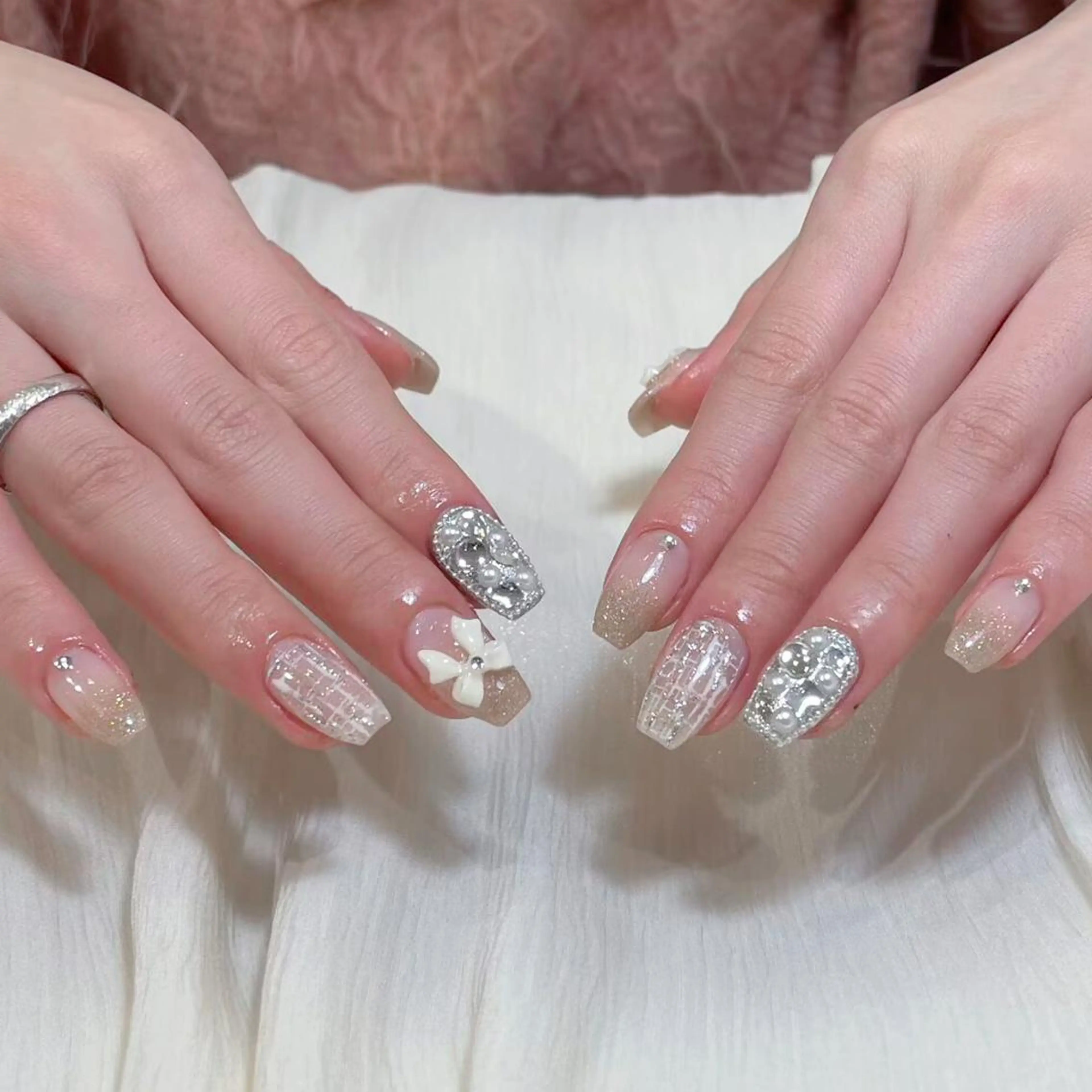 ネイル ハンドネイル ハンドケア Lumina Nail💕のネイルデザイン