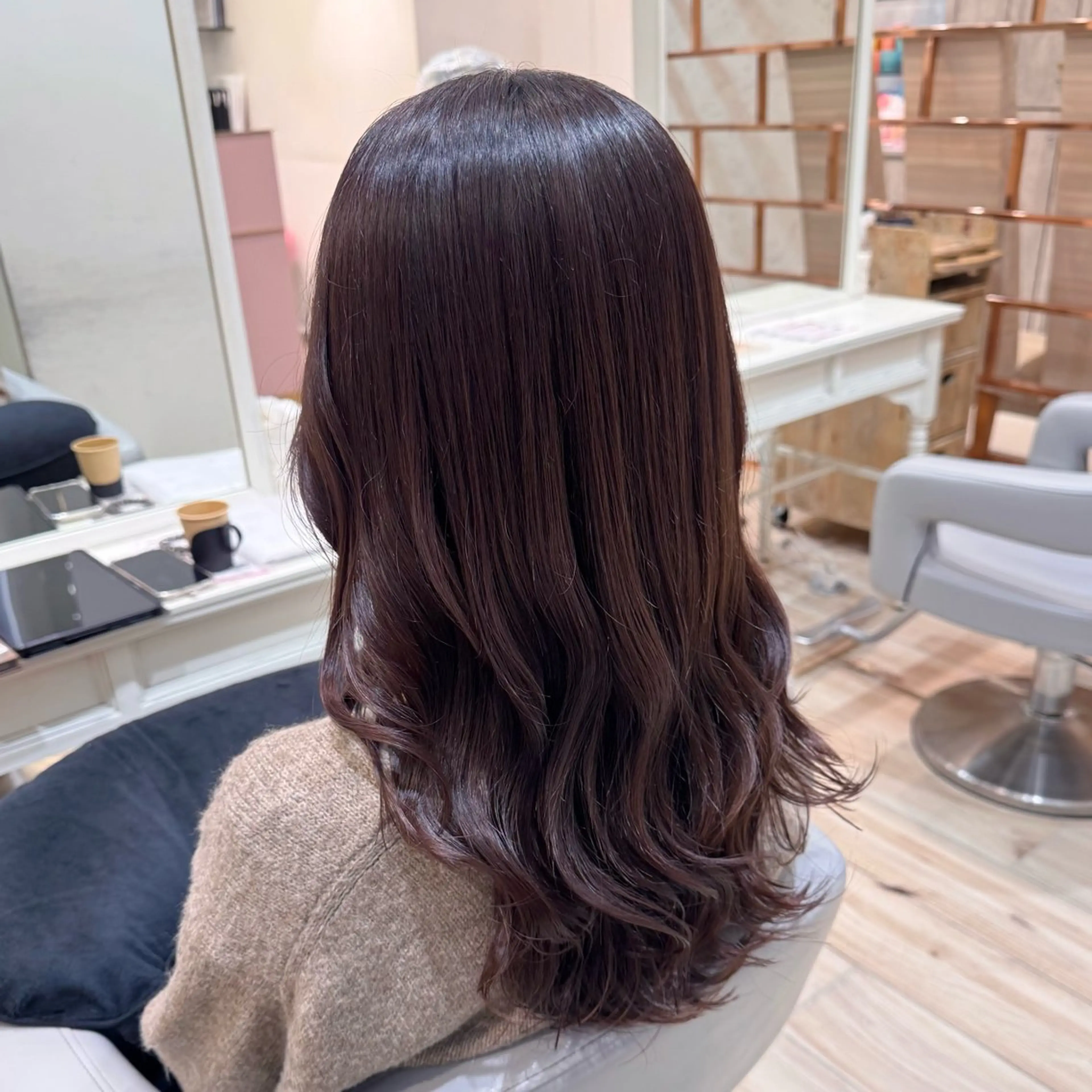 セミロング カラー レイヤーカット カット ヘアカラー トリートメント 暖色/顔周りカット/ レイヤー/成田悠里のヘアスタイル