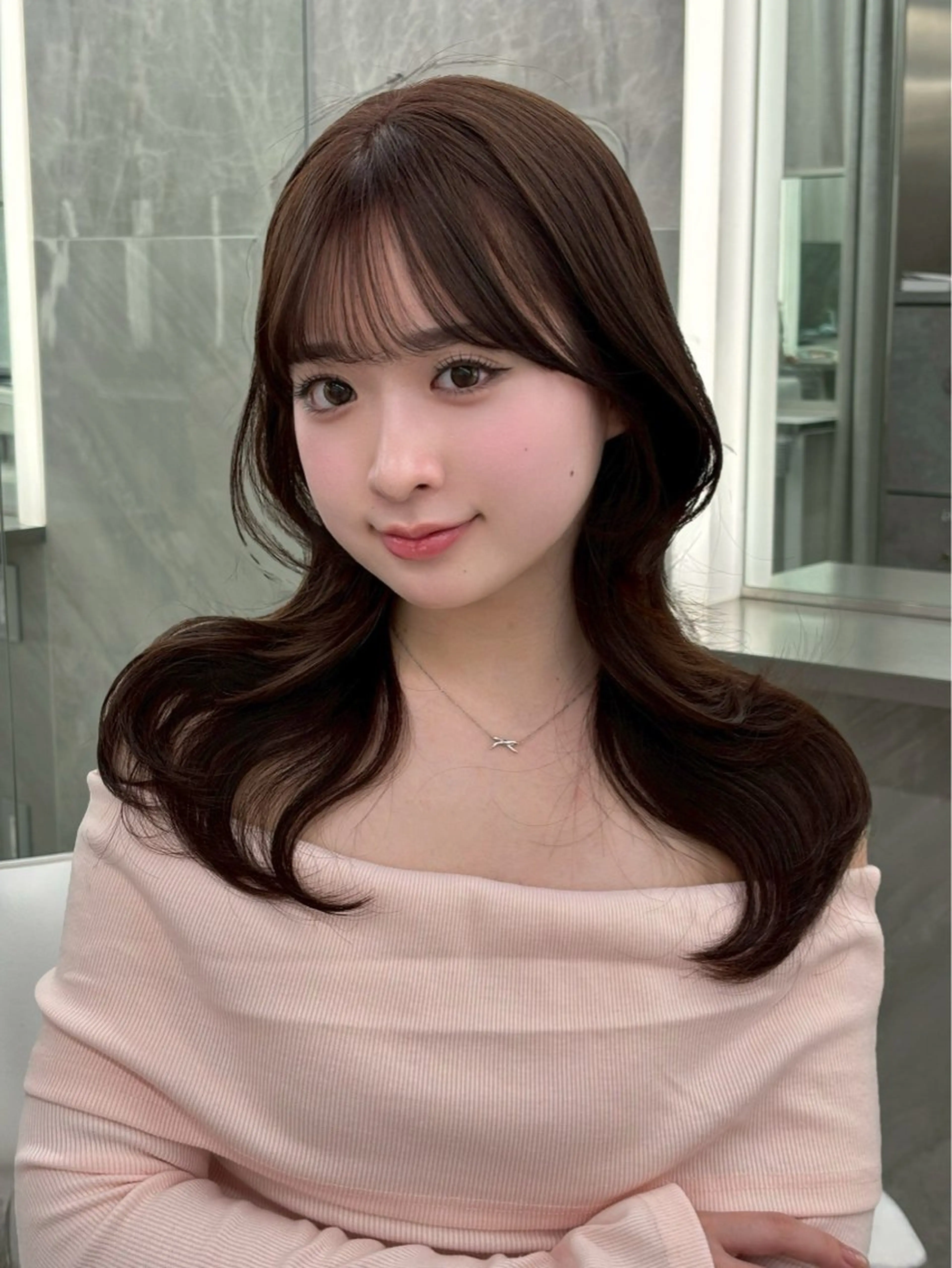 セミロング カラー 透明感カラー / 艶カラー/ あいりのヘアスタイル