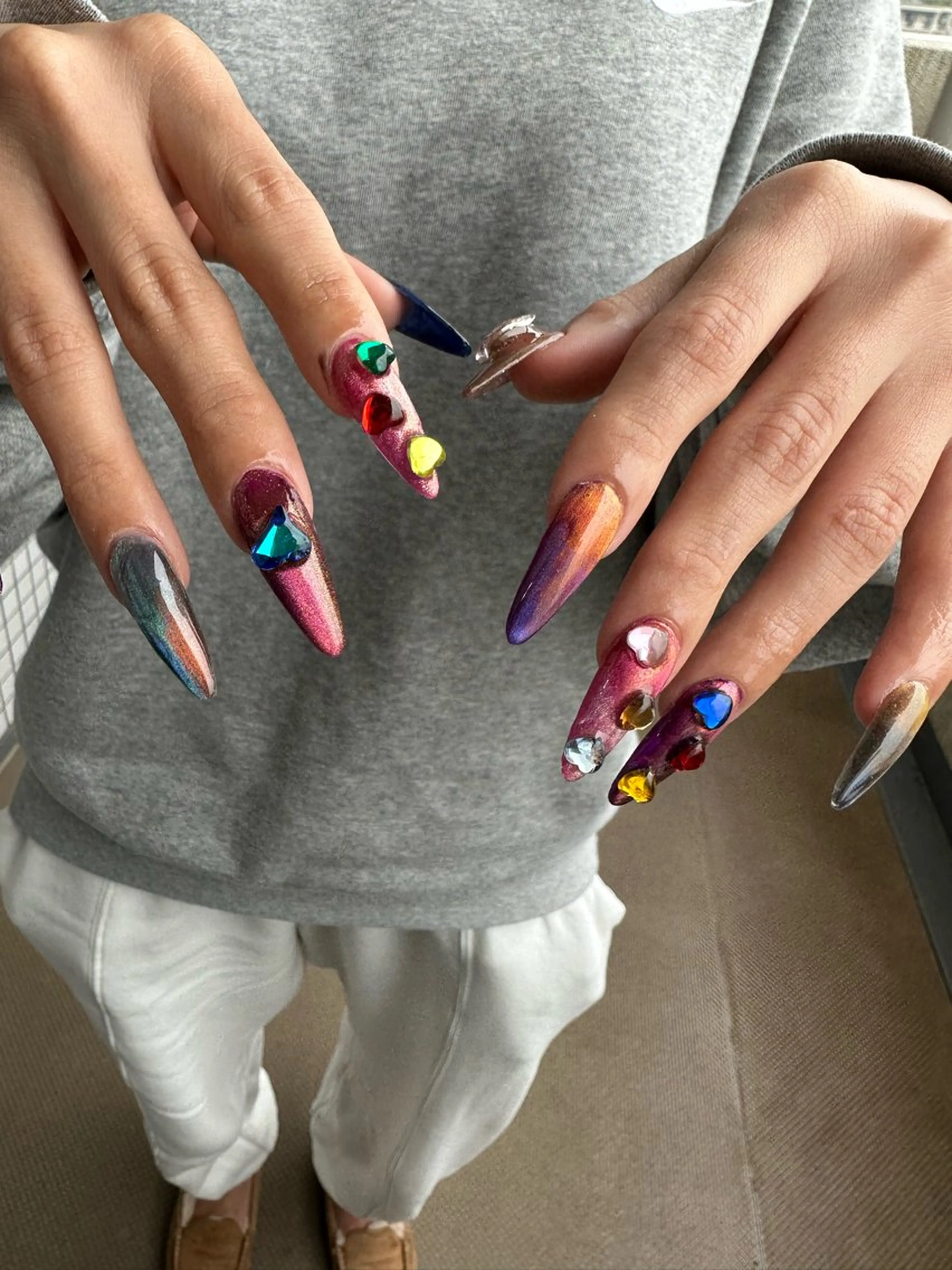 ネイル 新山 聖のネイルデザイン