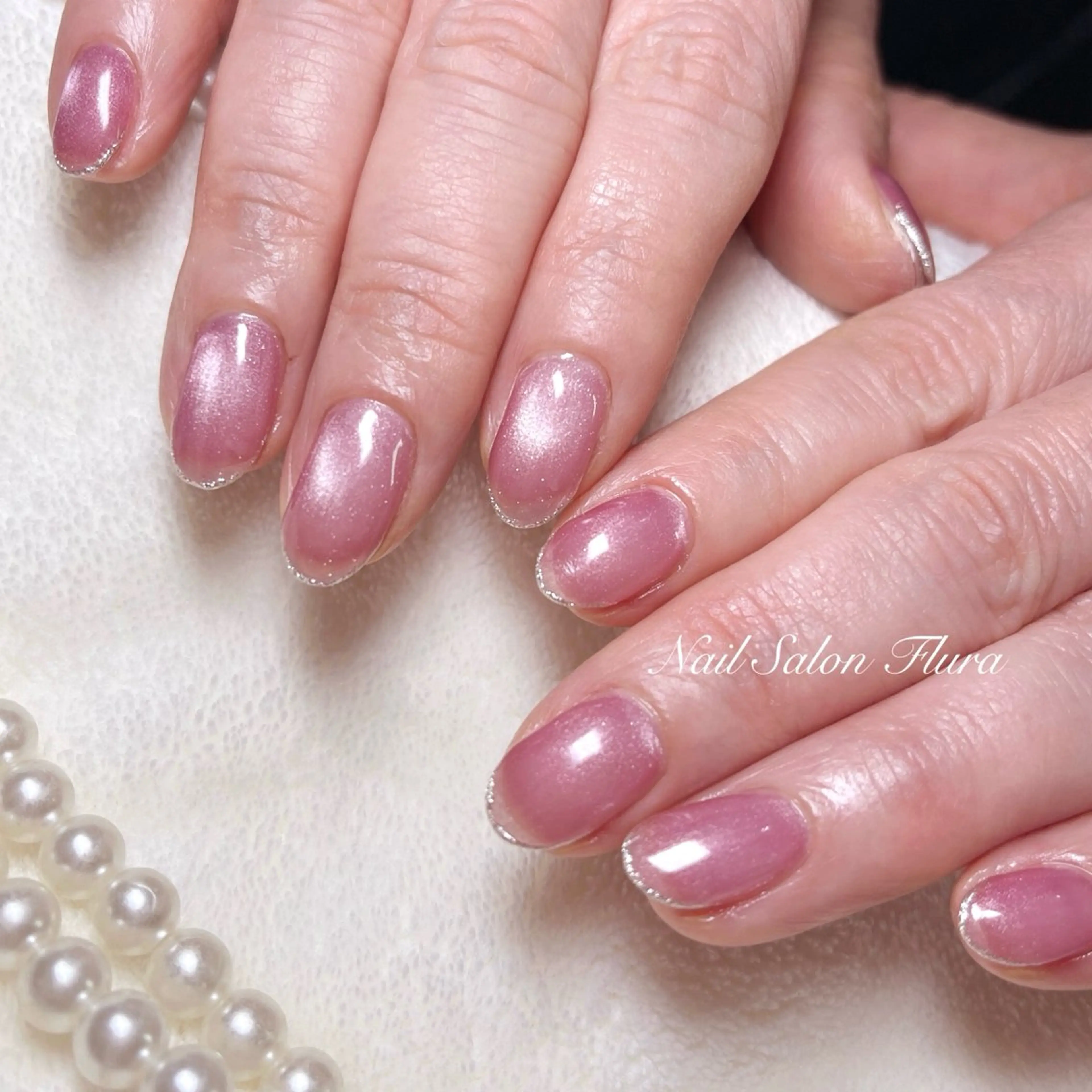 ネイル マグネットネイル NailSalon Fluraのネイルデザイン