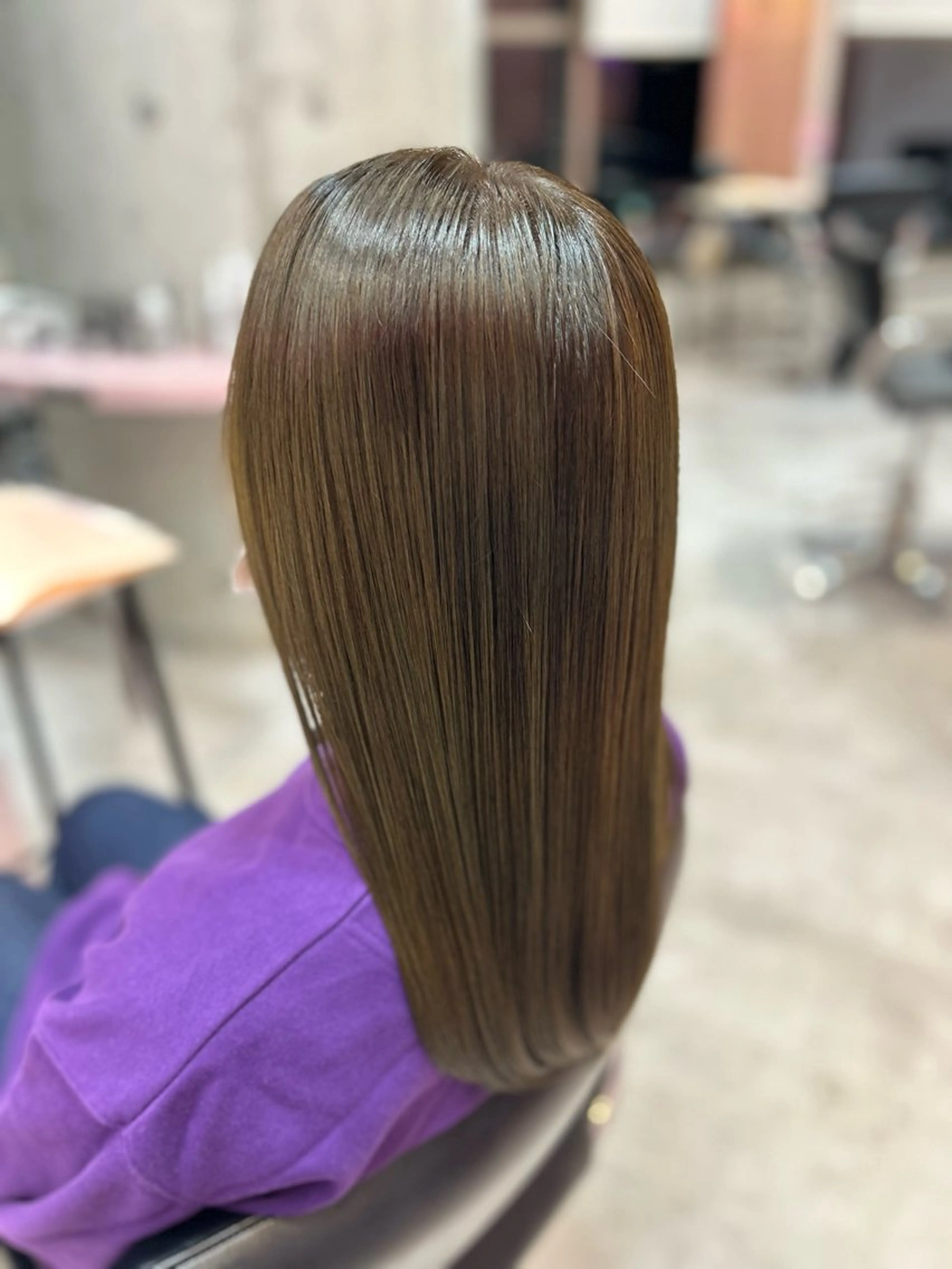 ロング 縮毛矯正 骨格矯正カット🫧 🧸MOMOEのヘアスタイル