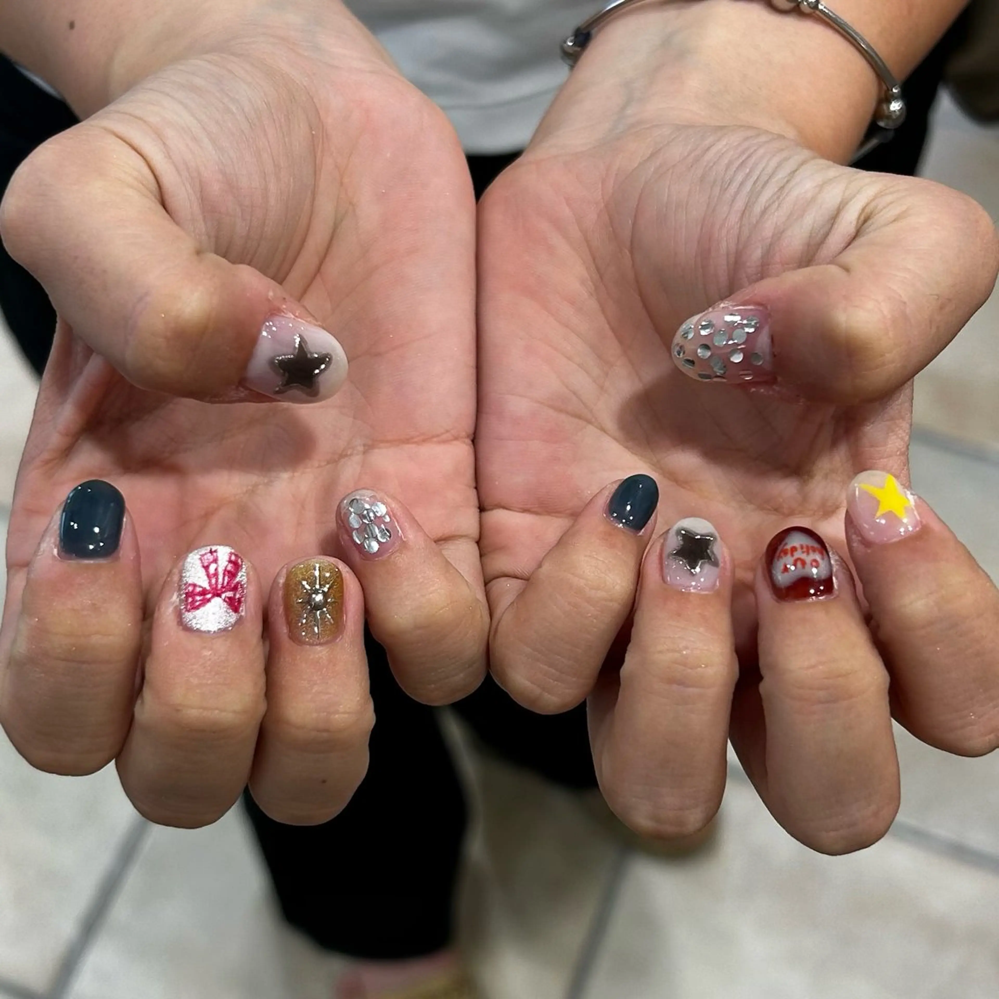 ネイル アートネイル 持ち込み She nail TAKENAKAのネイルデザイン