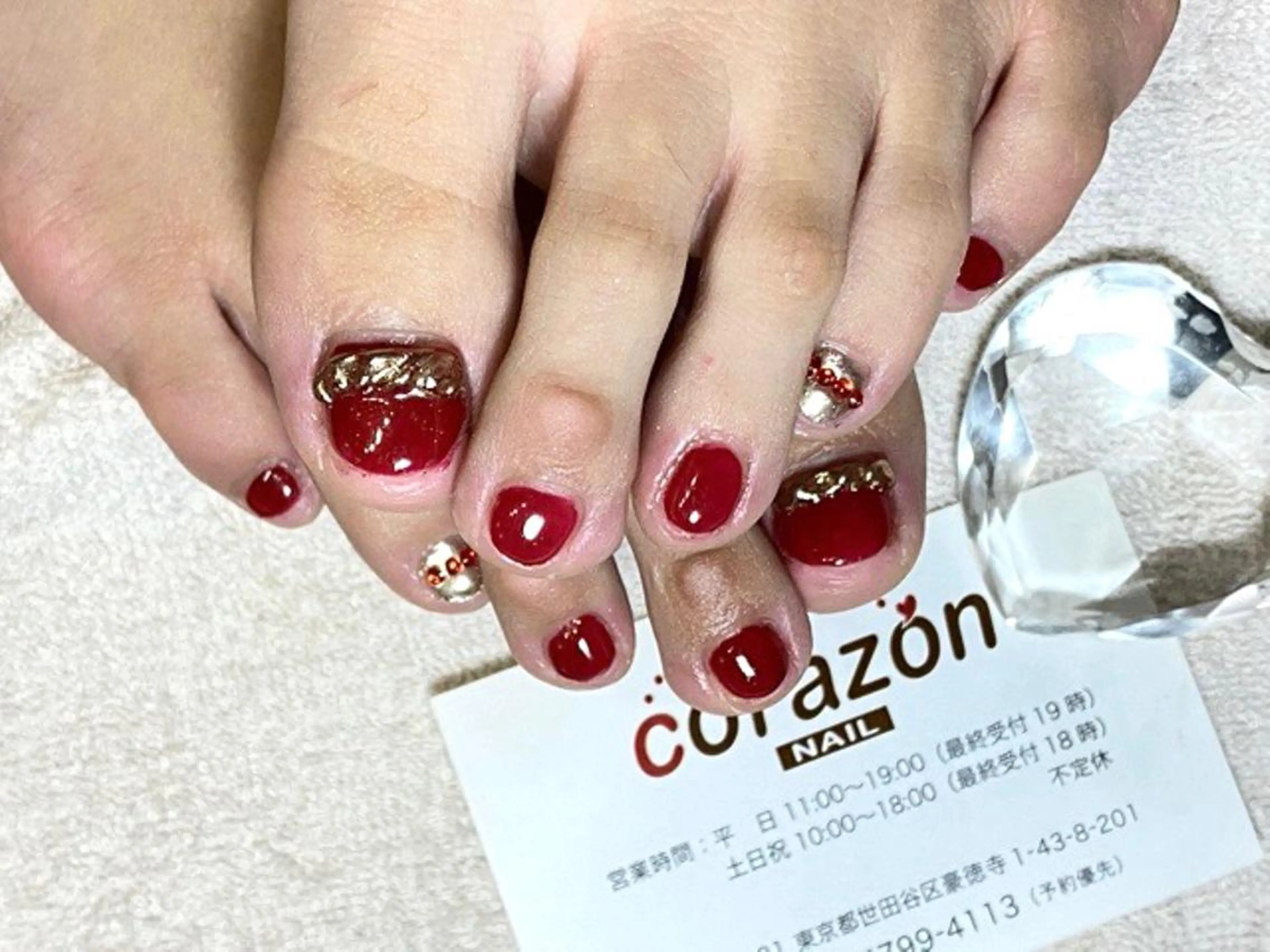 ネイル アートネイル フットネイル ジェルネイル 赤色 corazon所属・ネイリスト aicoのネイルデザイン