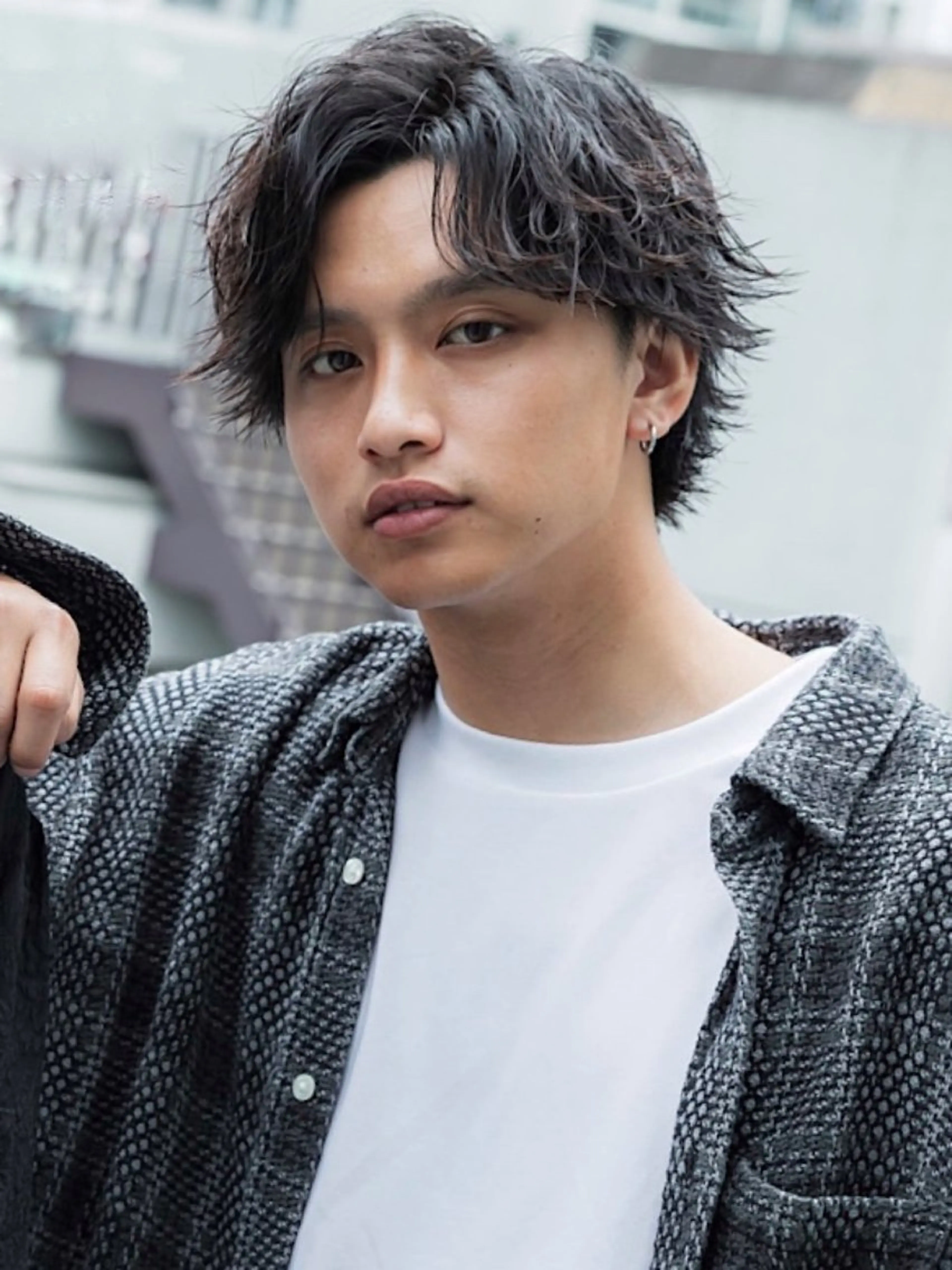 ミディアム パーマ メンズ ミディアムパーマ アップバング ビジネス センターパート フェードカット 💁‍♂️メンズカッ トパーマ💈大田涼華のヘアスタイル