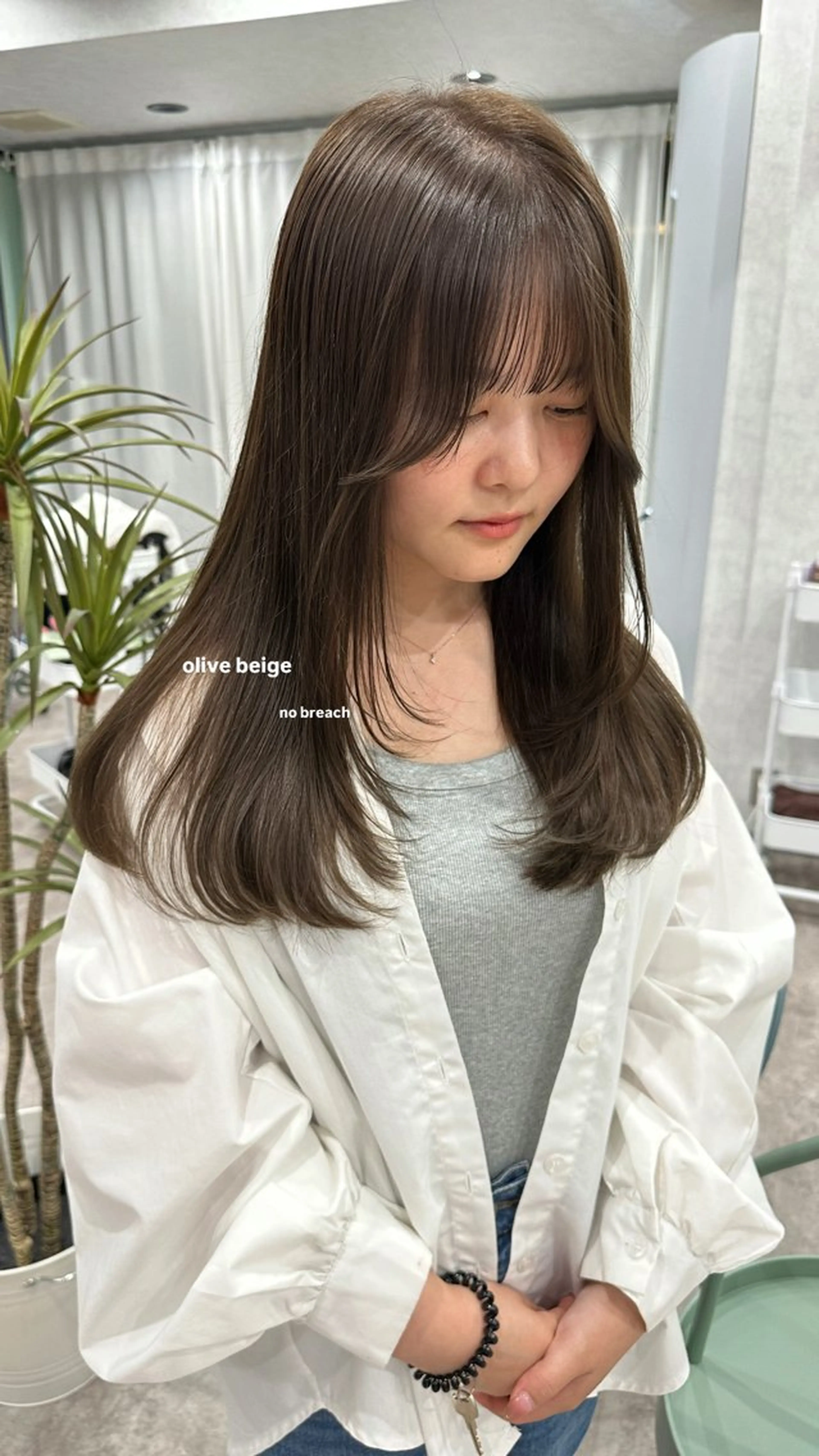 ロング カラー ヘアカラー トリートメント 韓国レイヤーカット/ 艶カラー/ noaのヘアスタイル