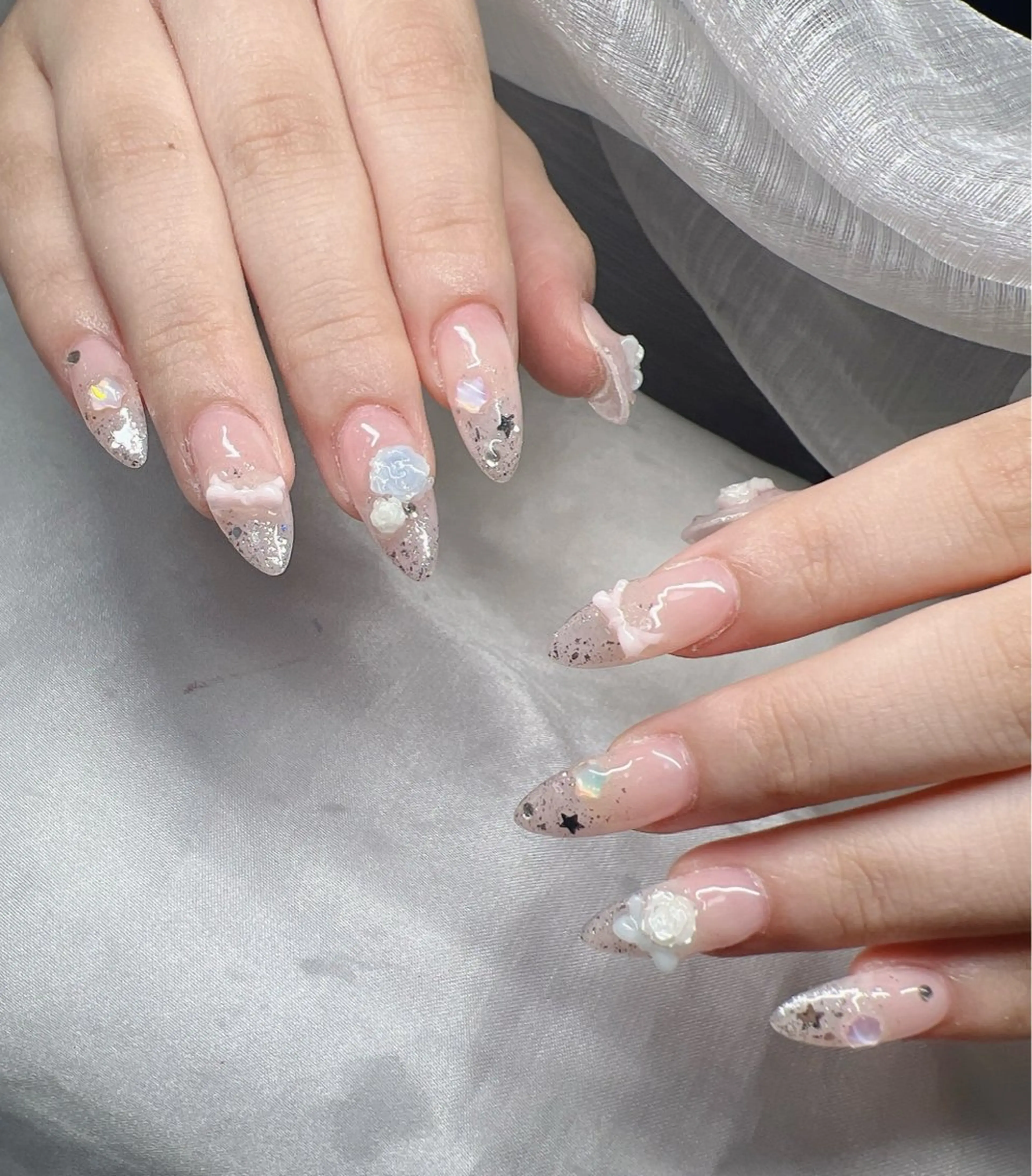 ネイル ハンドネイル Lee Nailsのネイルデザイン
