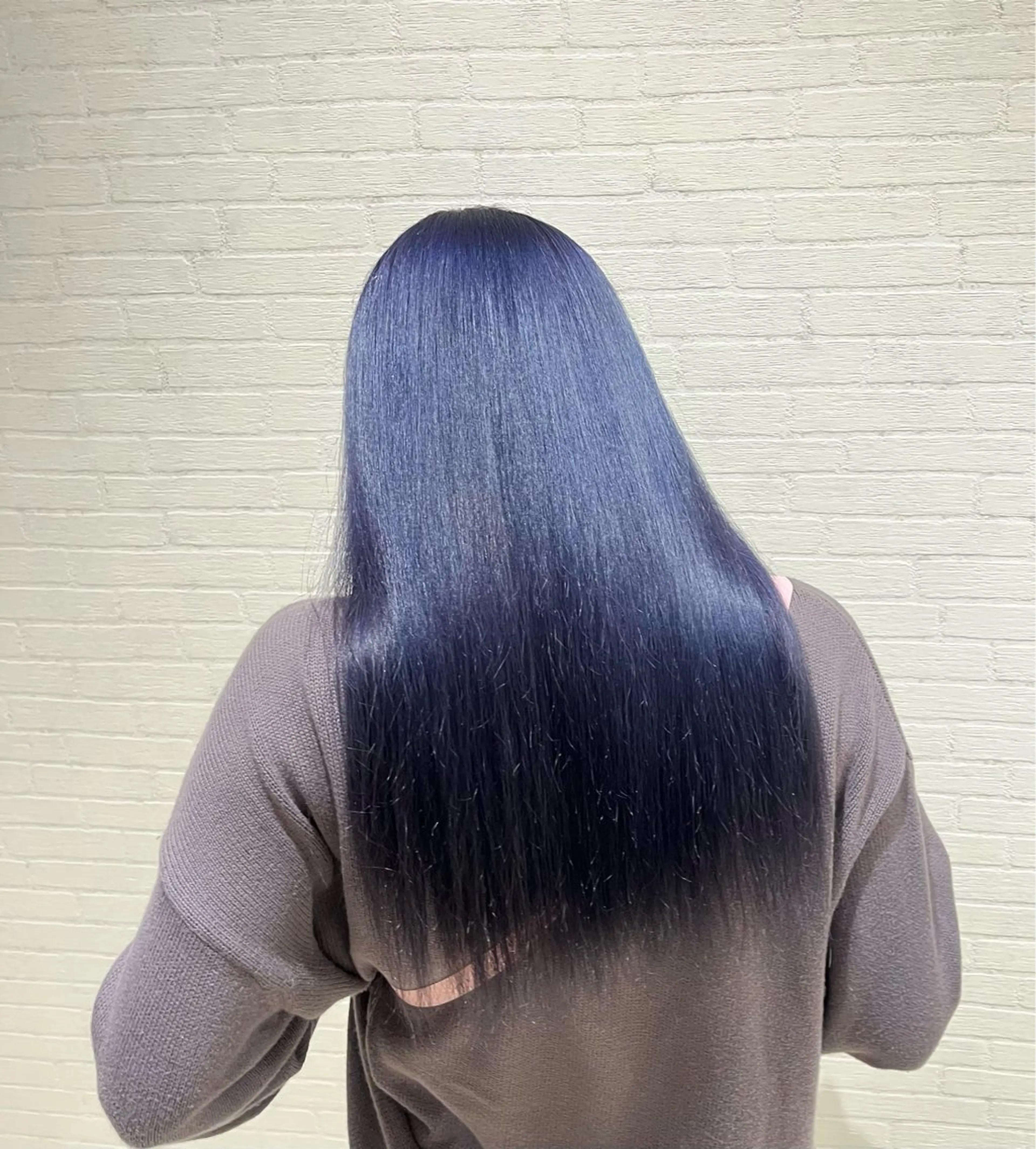 ロング カラー ブリーチ シルバー バイオレットカラー ヘアカラー ハイトーンカラー🎀 はなえのヘアスタイル