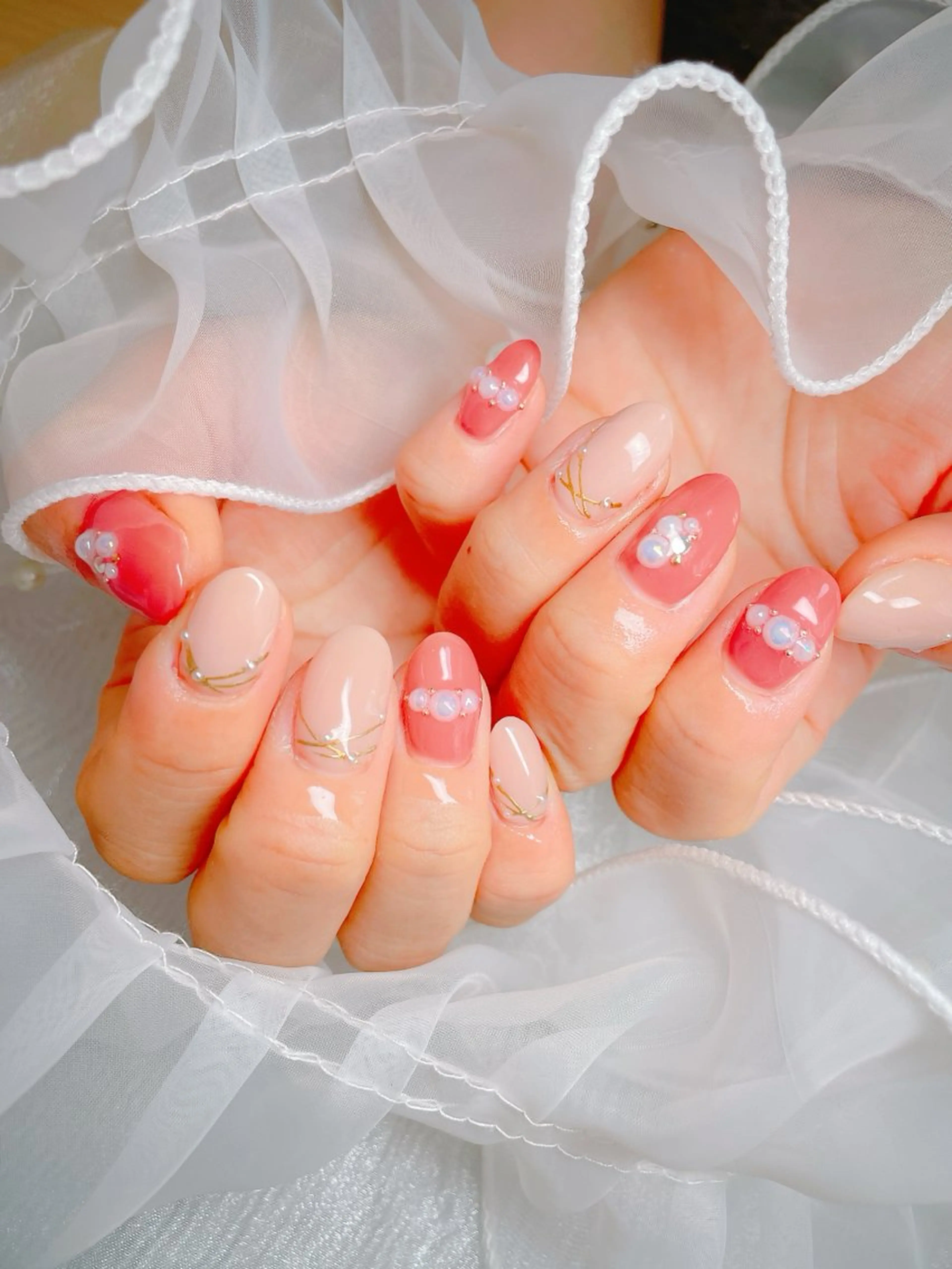 ネイル ハンドネイル ハンドケア GAL_ NAILのネイルデザイン