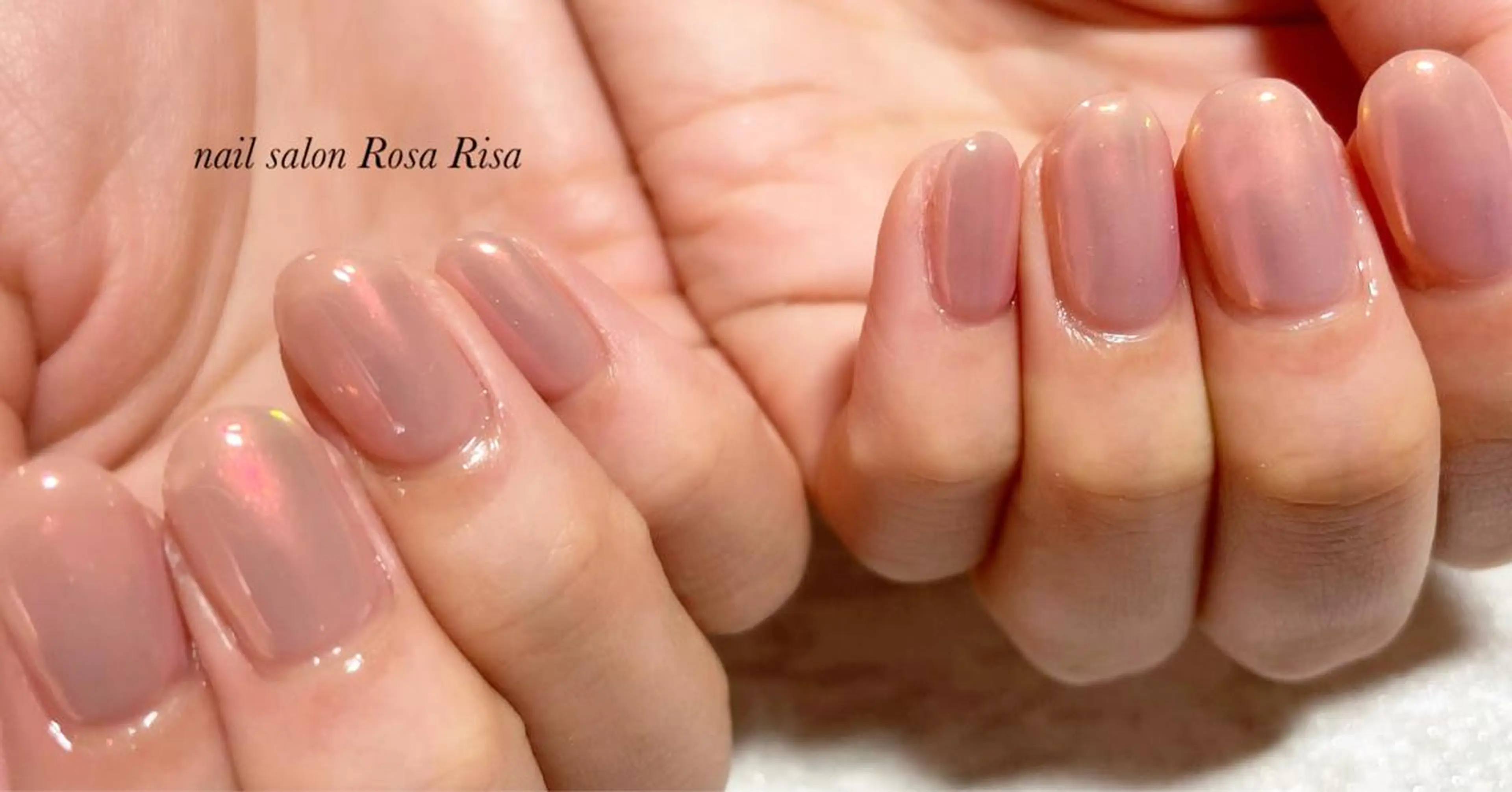 ミディアム ネイル ミラーネイル オレンジ ネイルスタジオ シェイクユアハンズのネイルデザイン