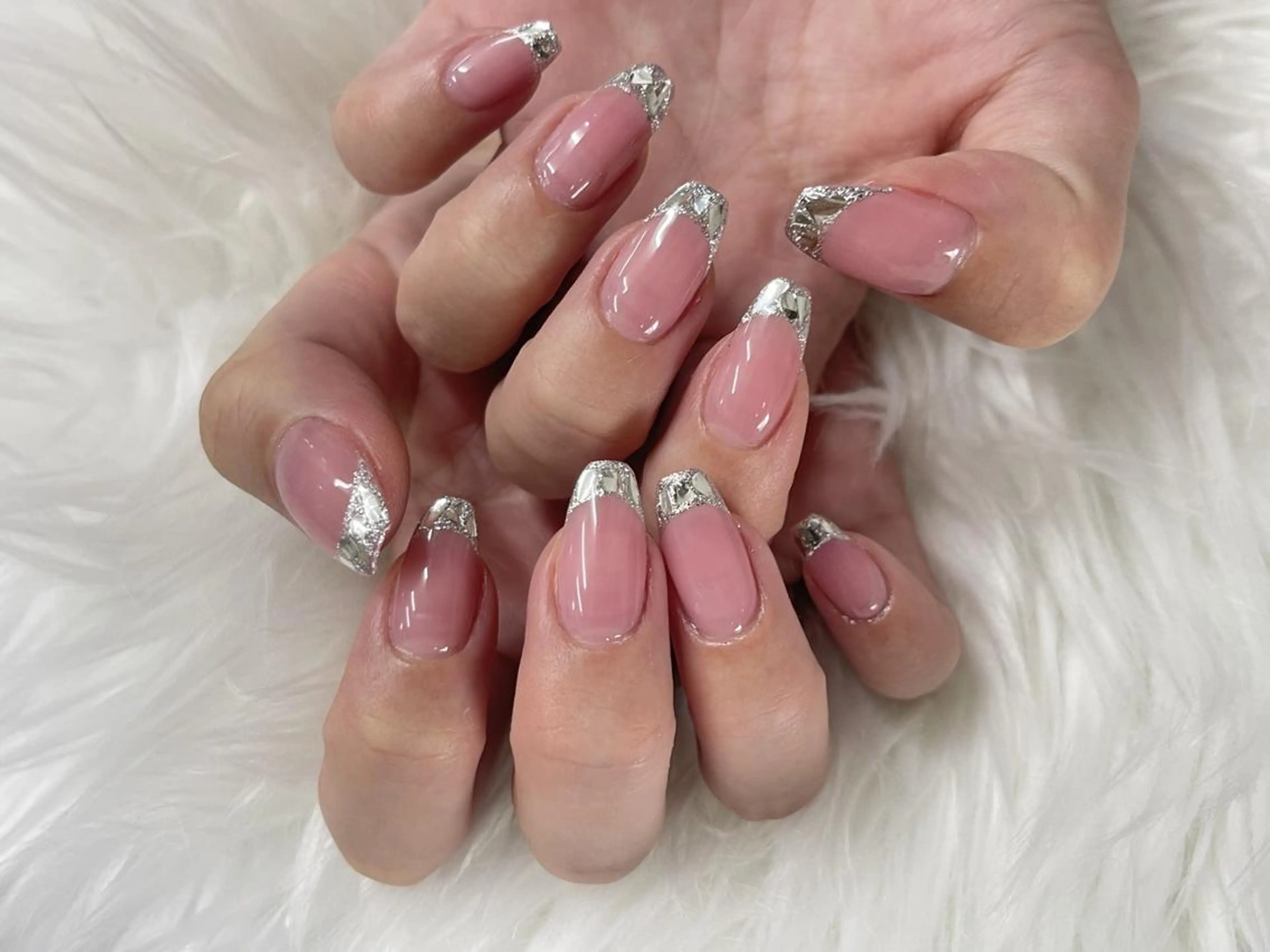 ネイル 長さ出し フレンチネイル ジェルネイル ガラスフレンチ 韓国ネイル ハンドネイル ハンドケア For U nail スカルプ専門店のネイルデザイン