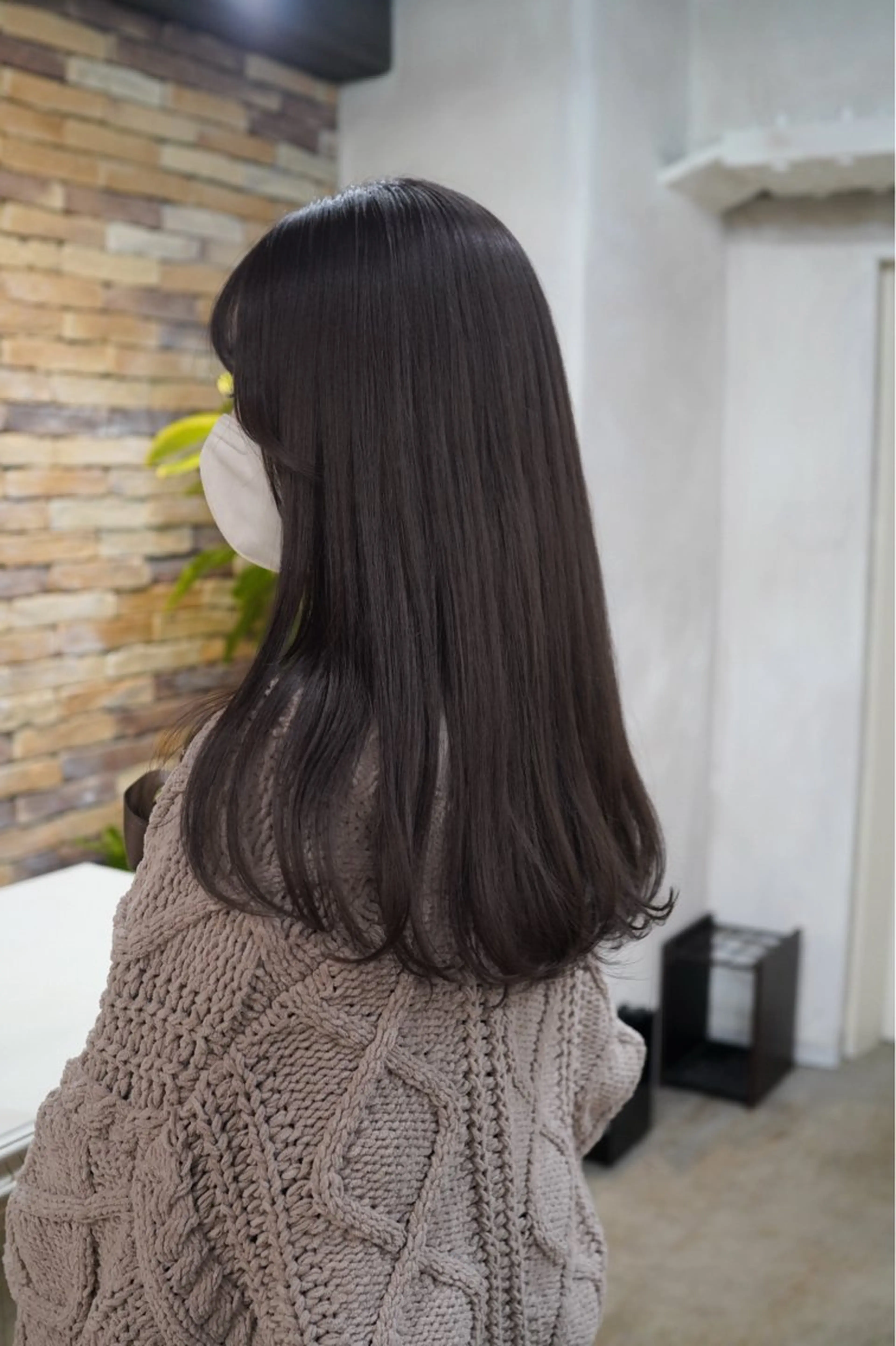 ロング カラー ブラウンカラー モカブラウン カット ヘアカラー レイヤーカット/ 艶カラー/みらいのヘアスタイル