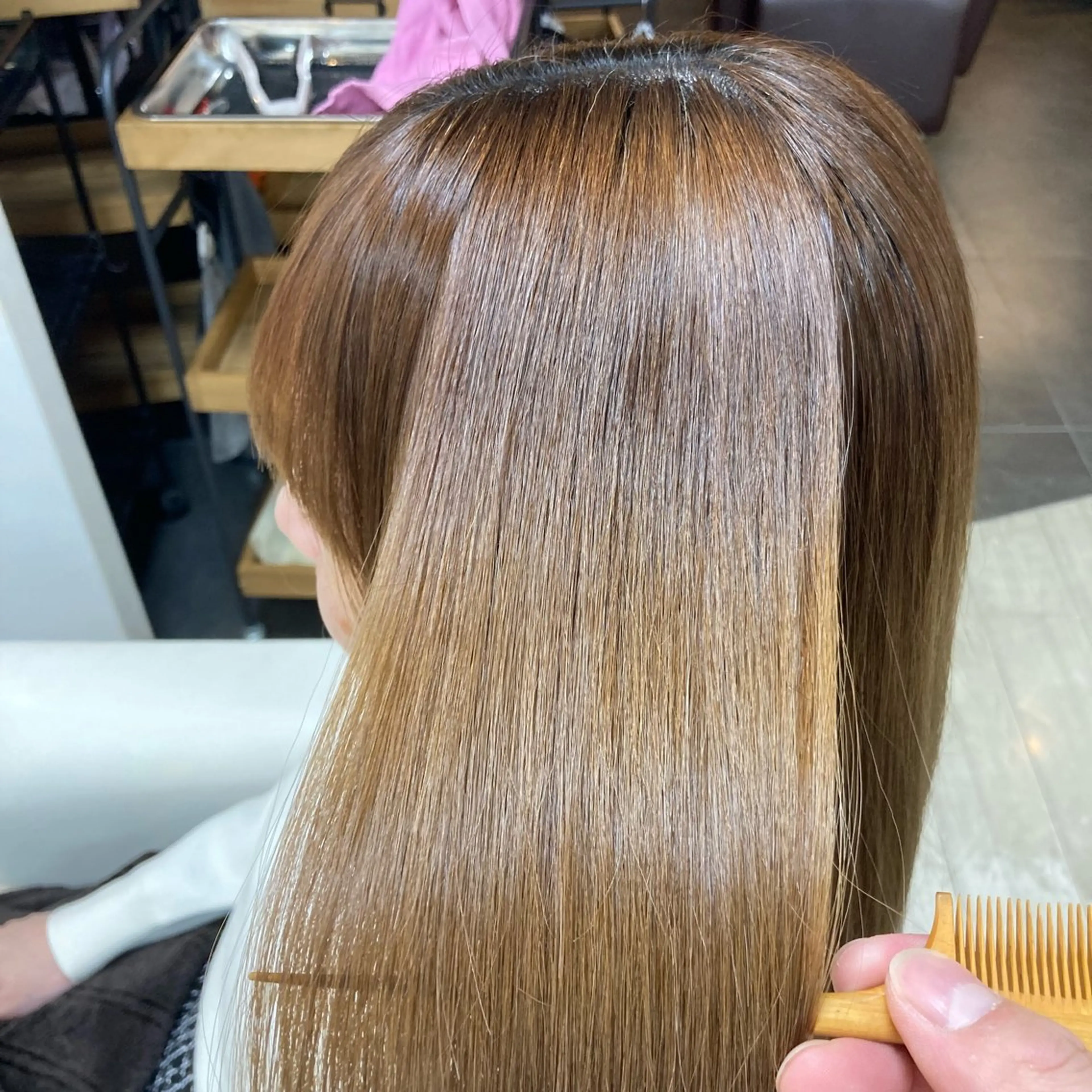 ロング パーマ 髪質改善 ストレートパーマ タカギ/艶髪カラー /髪質改善/縮毛矯正のヘアスタイル