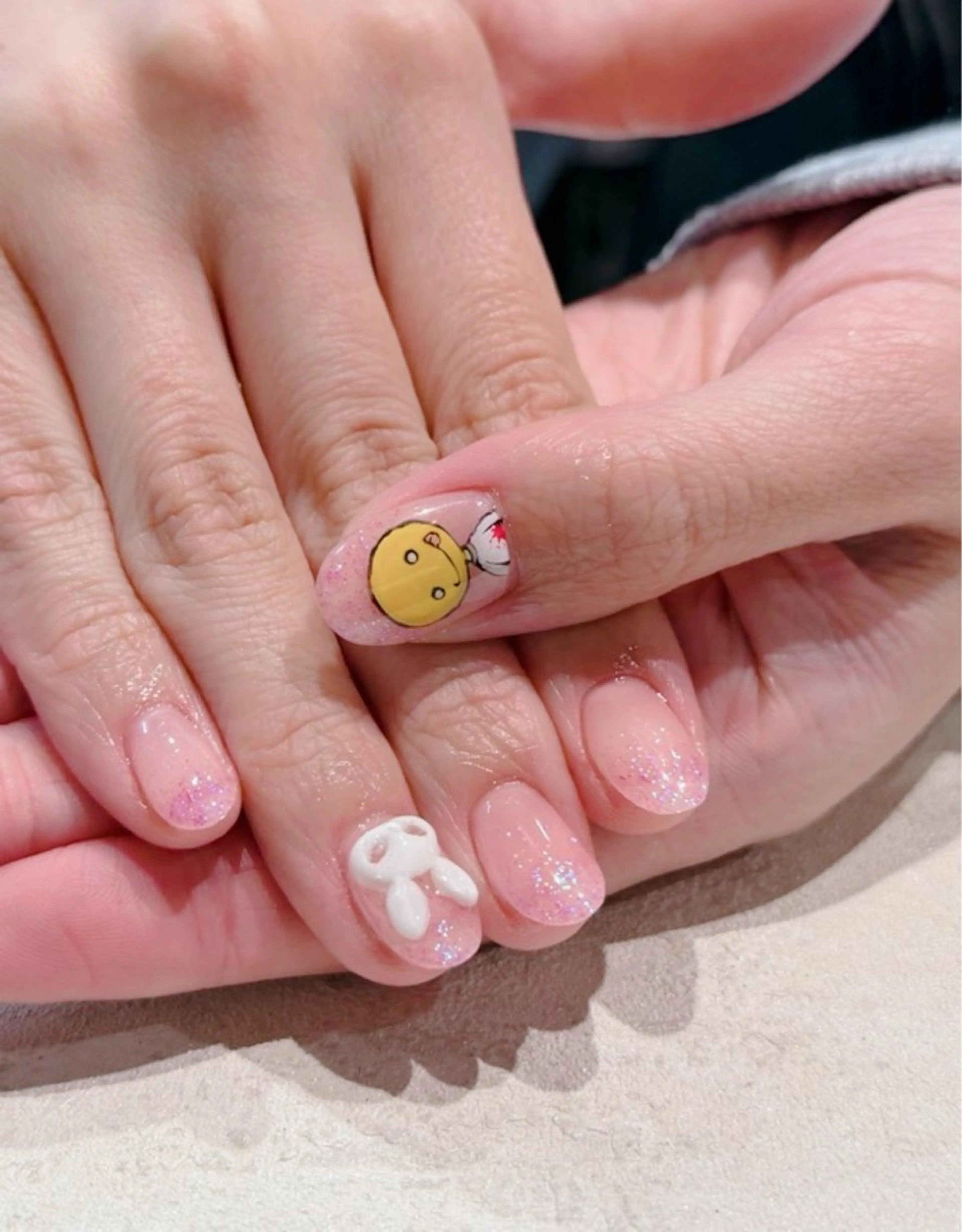 ネイル ecrinエクラン kana🌺のネイルデザイン