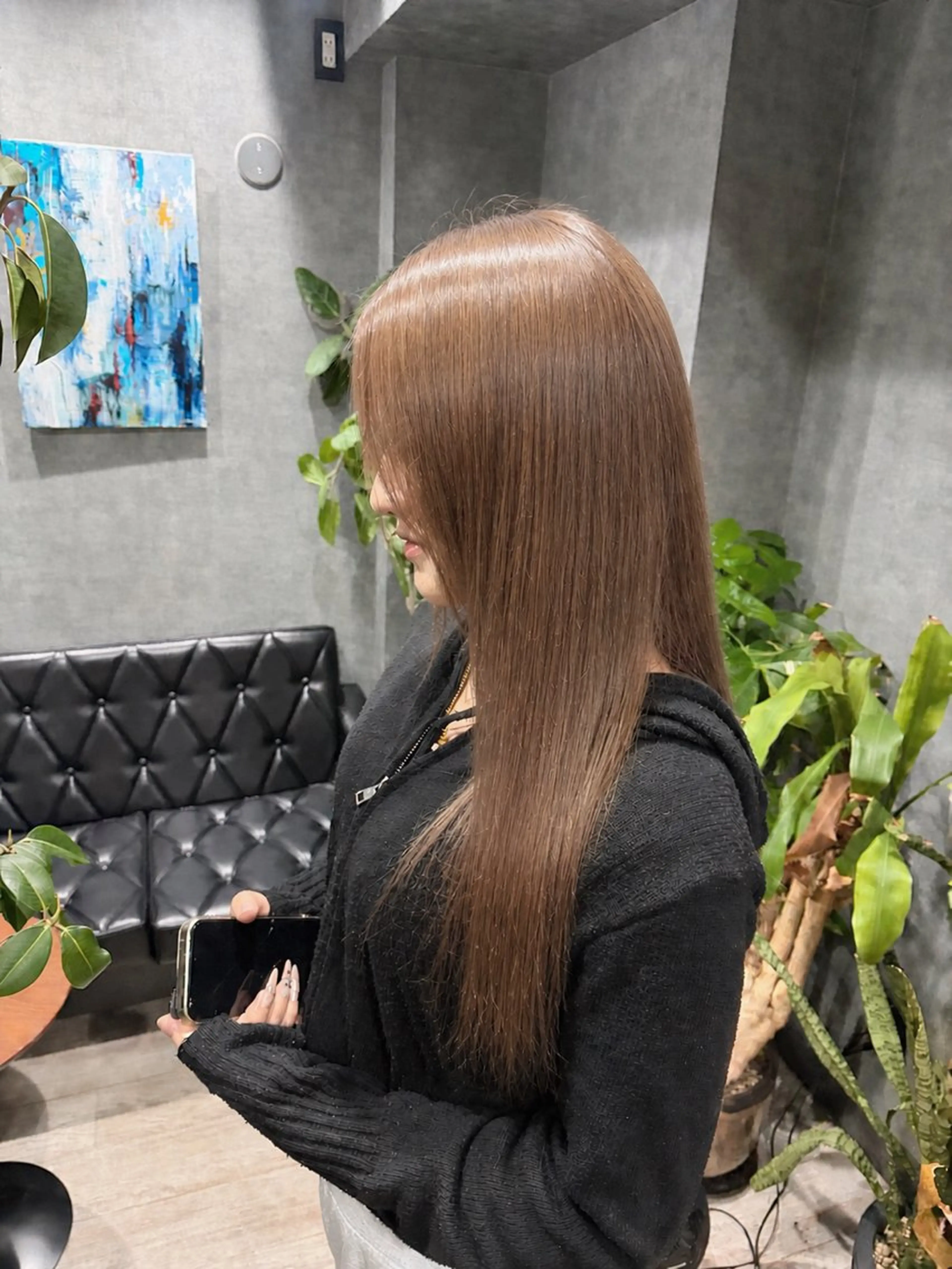 ロング カラー ブリーチ glac 當田のヘアスタイル