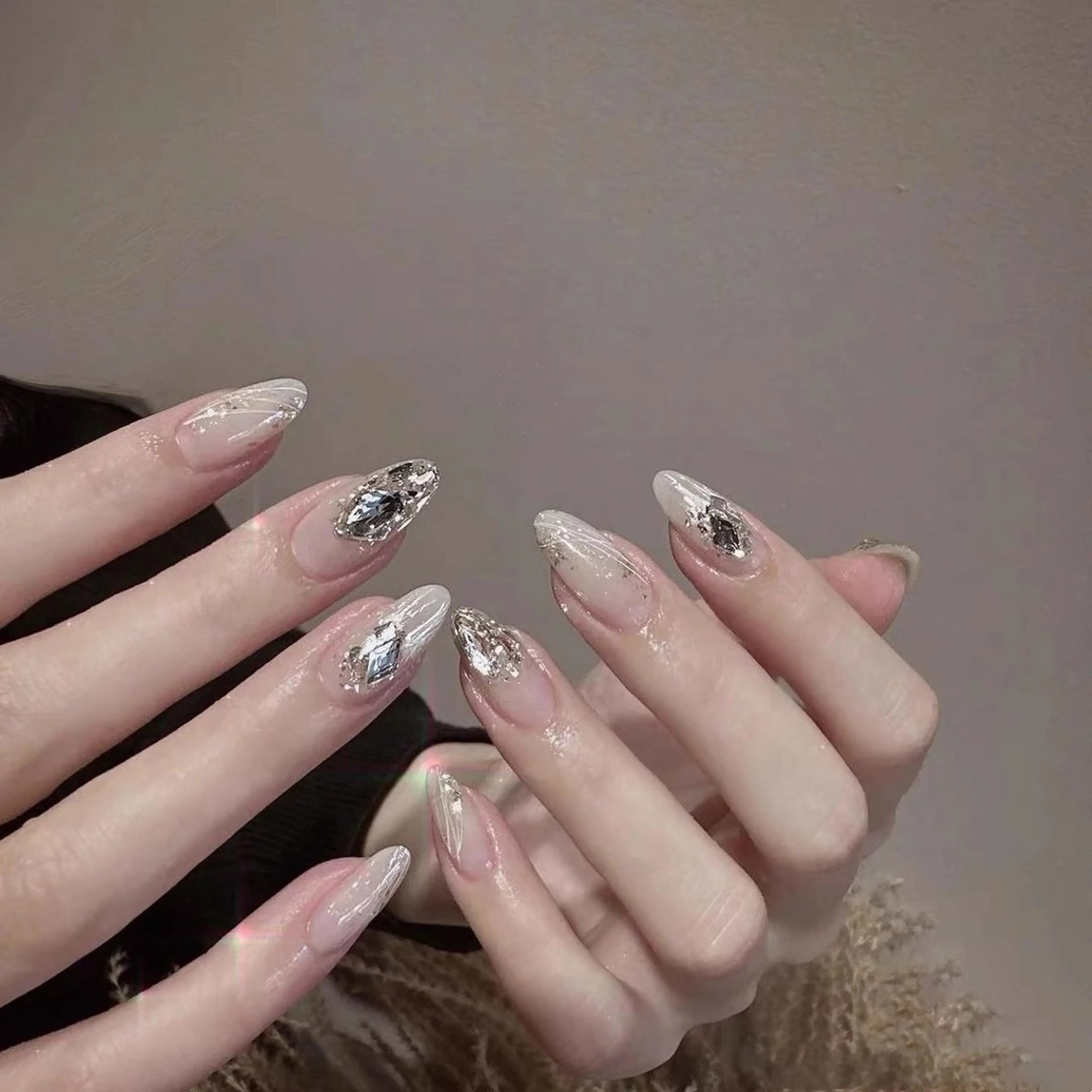 ネイル 菲菲ネイルサロン所属・FF フィフィネイルサロンのネイルデザイン