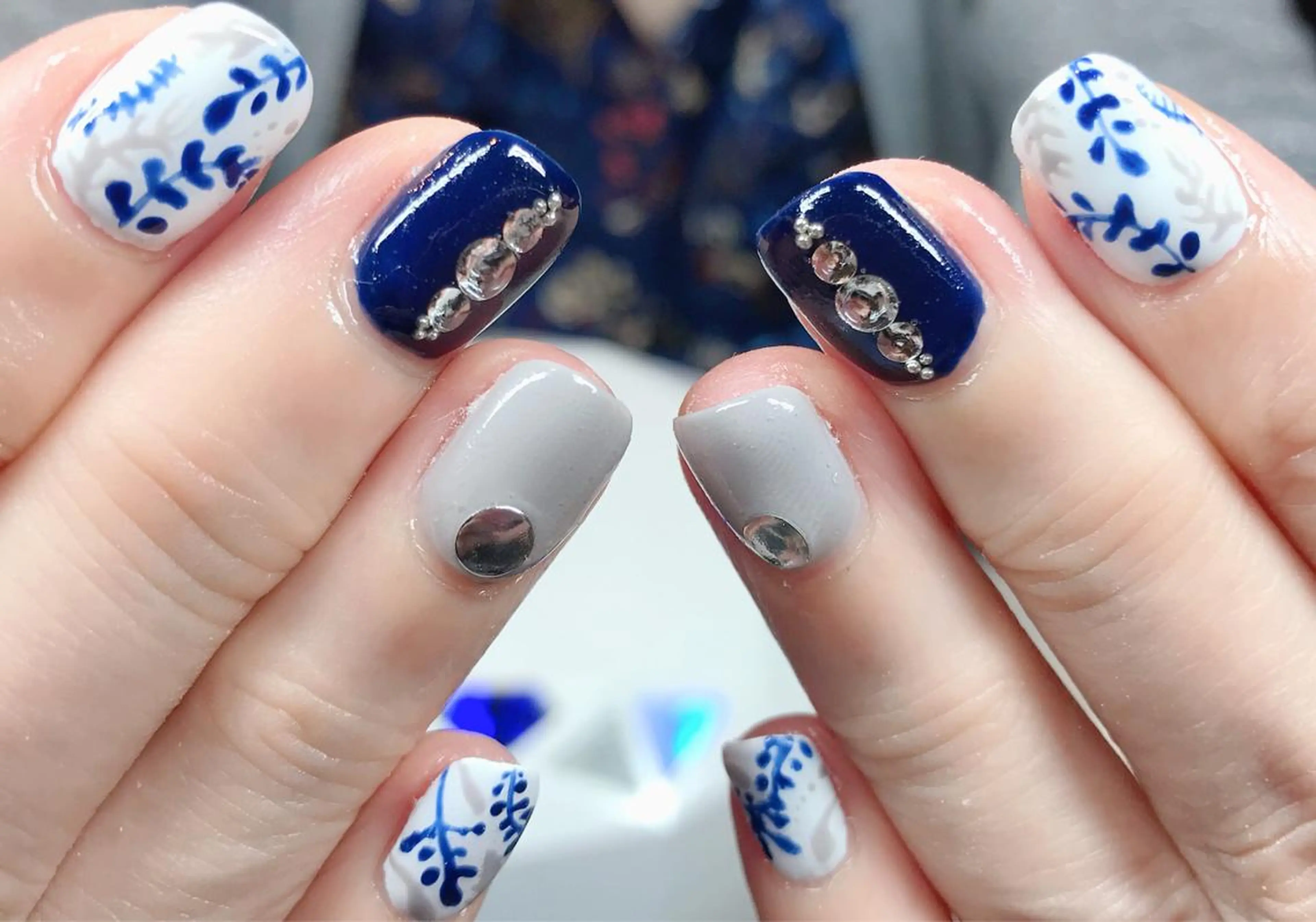 ネイル ニュアンスネイル🌈 MYU Nailsのネイルデザイン