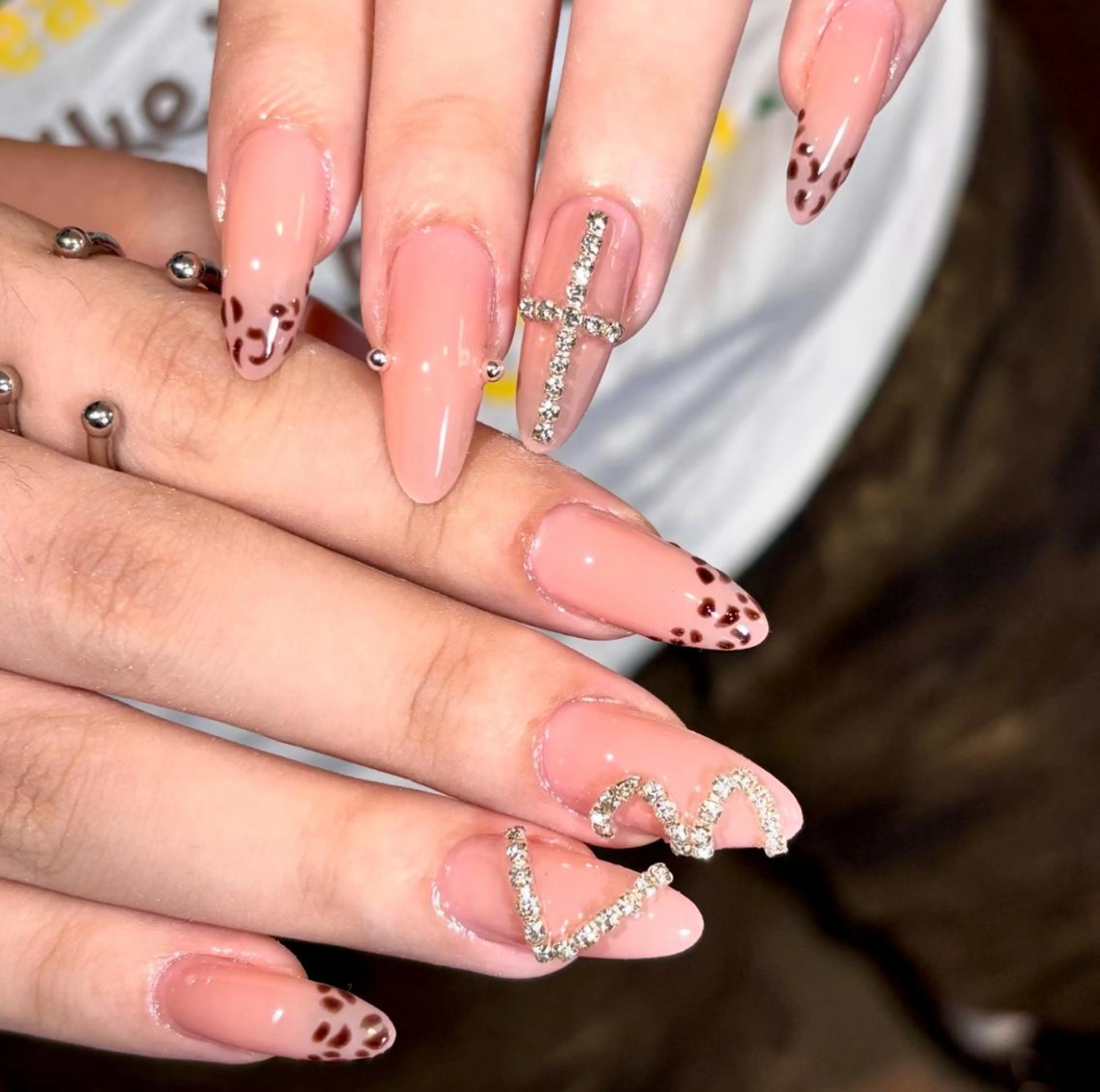 ネイル ハンドネイル Pure&Rich Nailのネイルデザイン