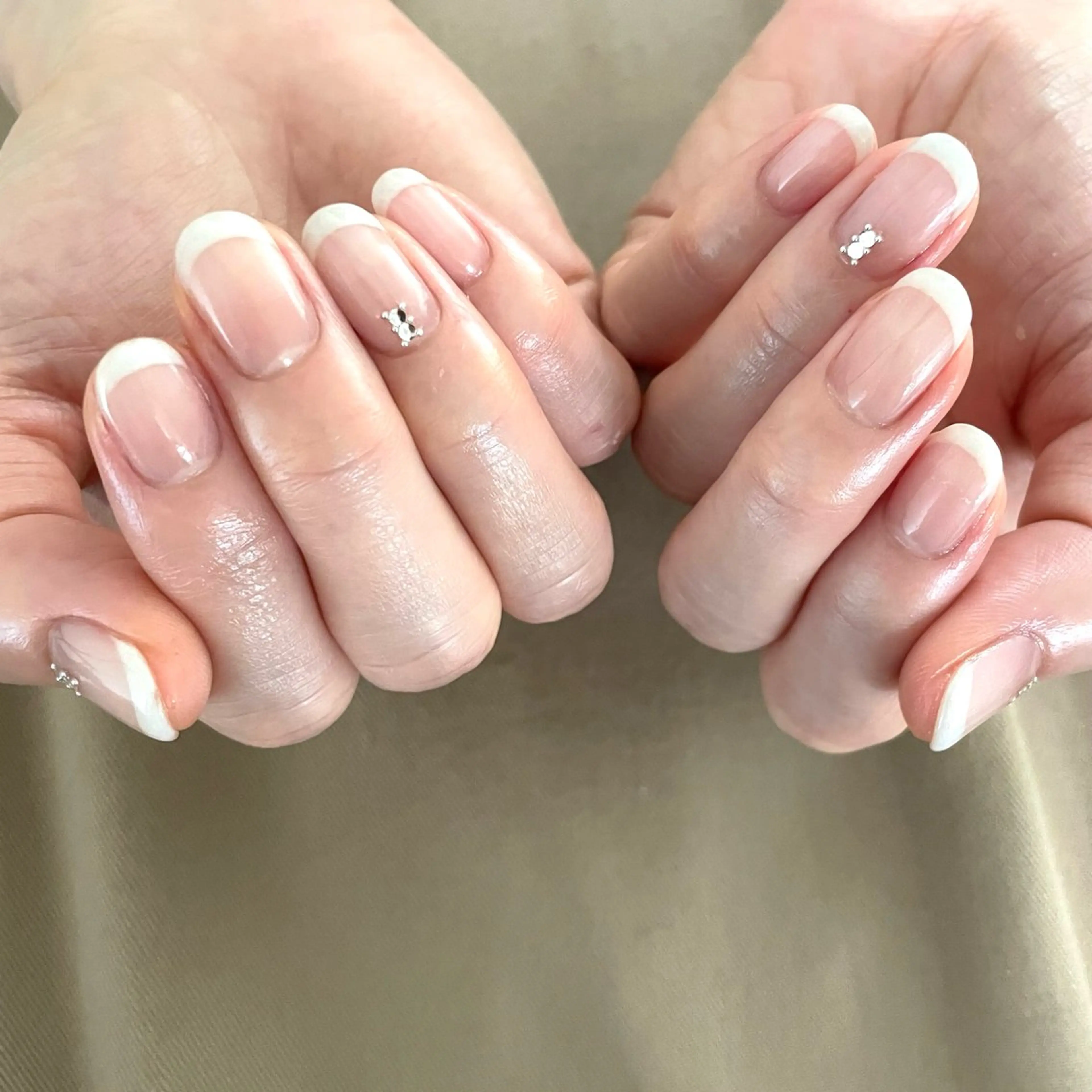 ネイル フレンチネイル nail 6.のネイルデザイン