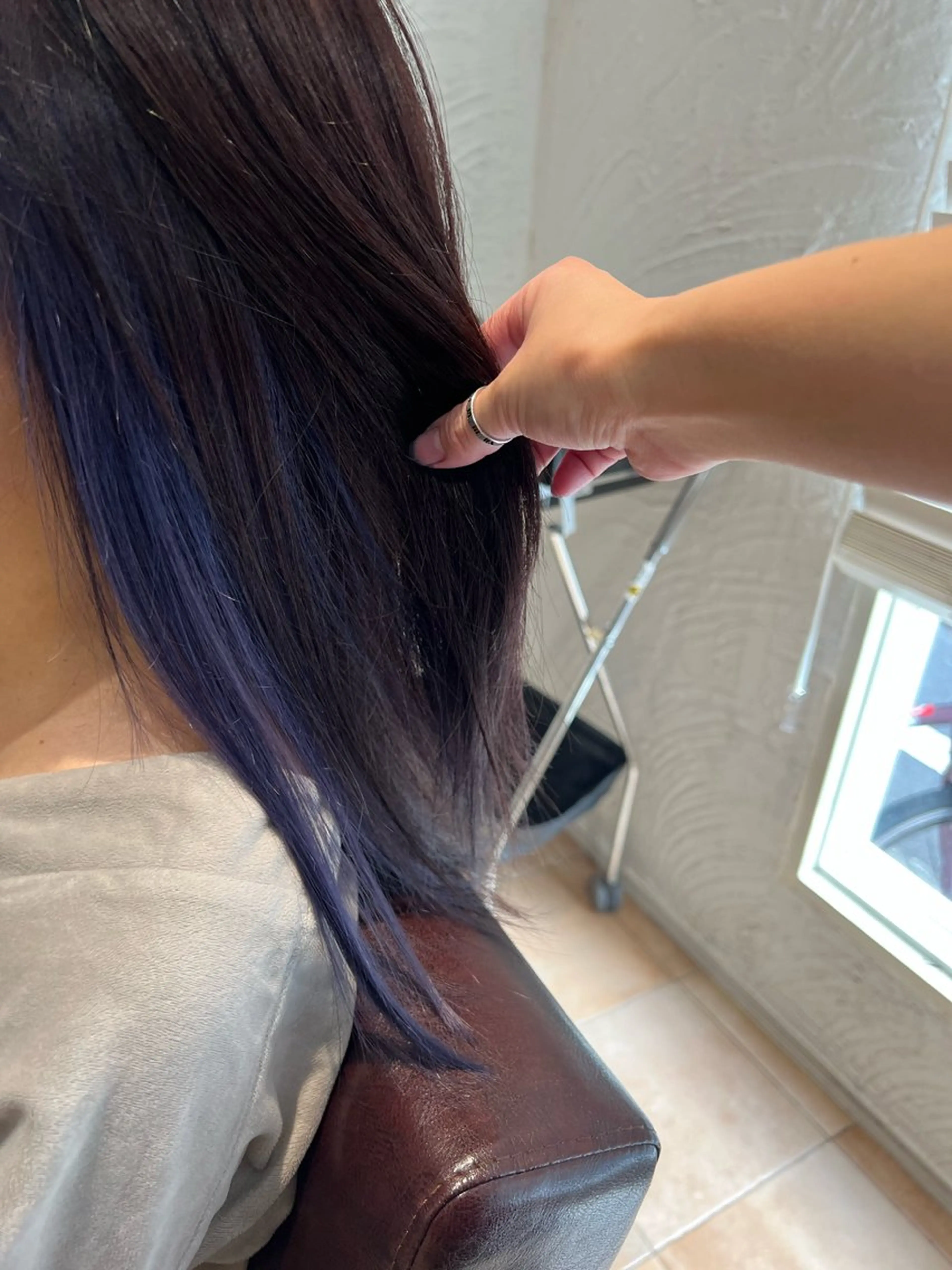 セミロング カラー 🥀韓国ヘア🥀 宮津真菜のヘアスタイル