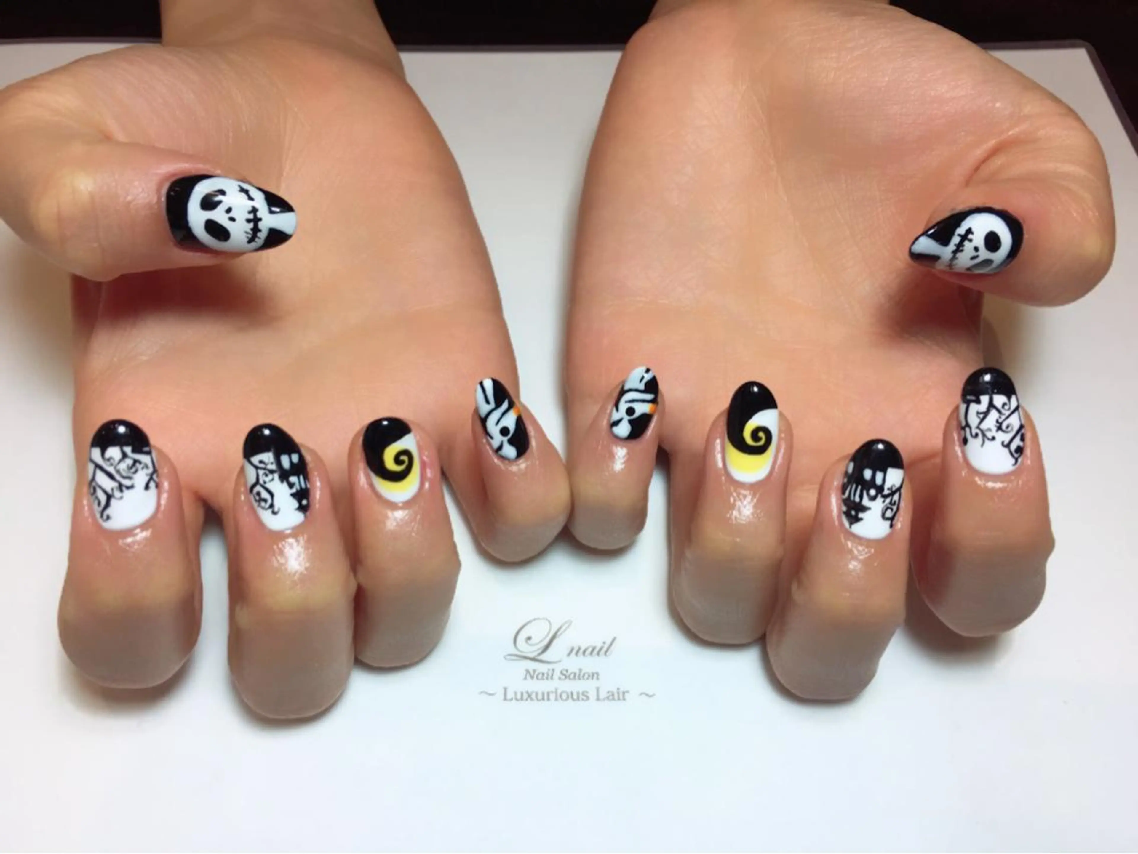 ネイル Li'leaNail AINAのネイルデザイン