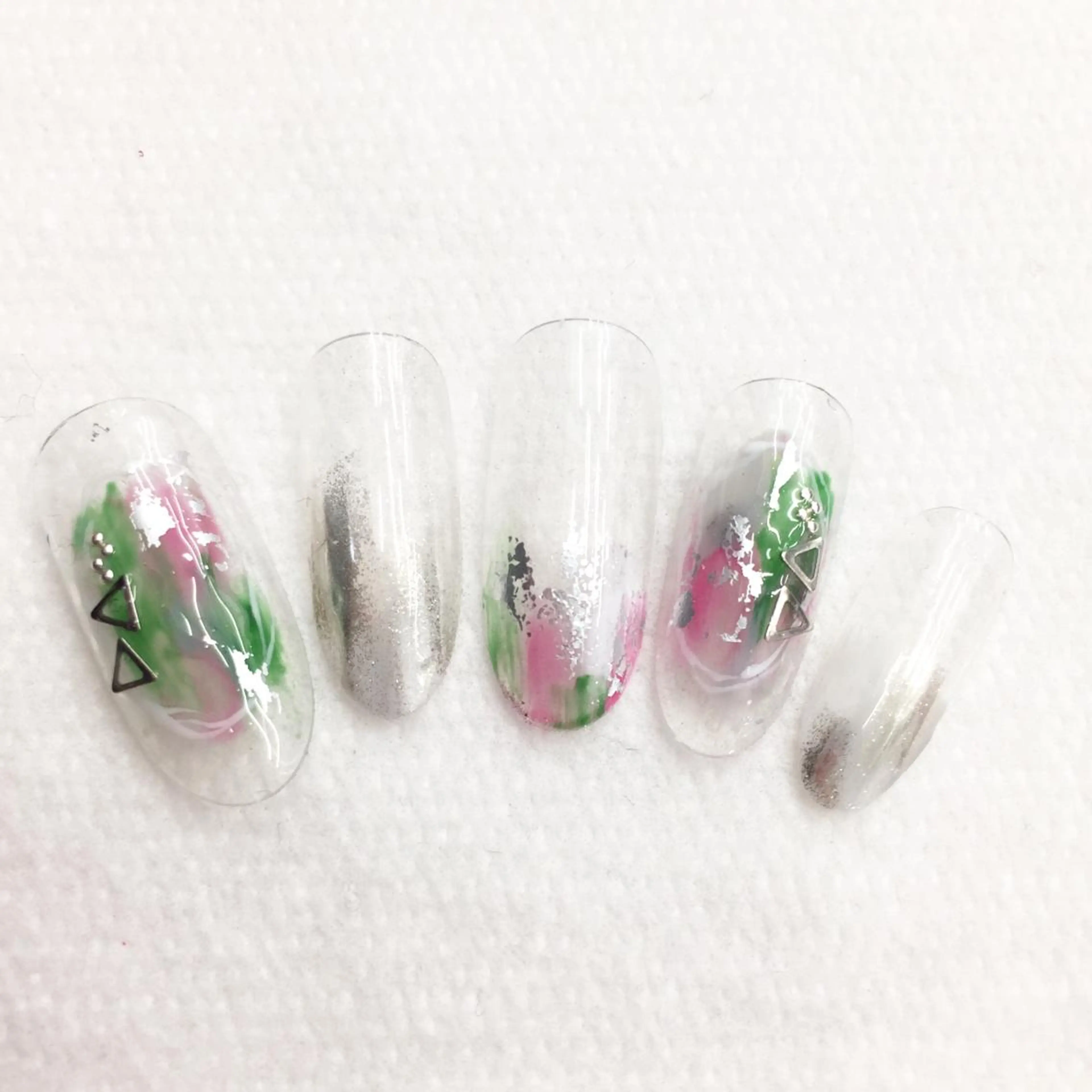 ネイル ニュアンスネイル miel nailのネイルデザイン
