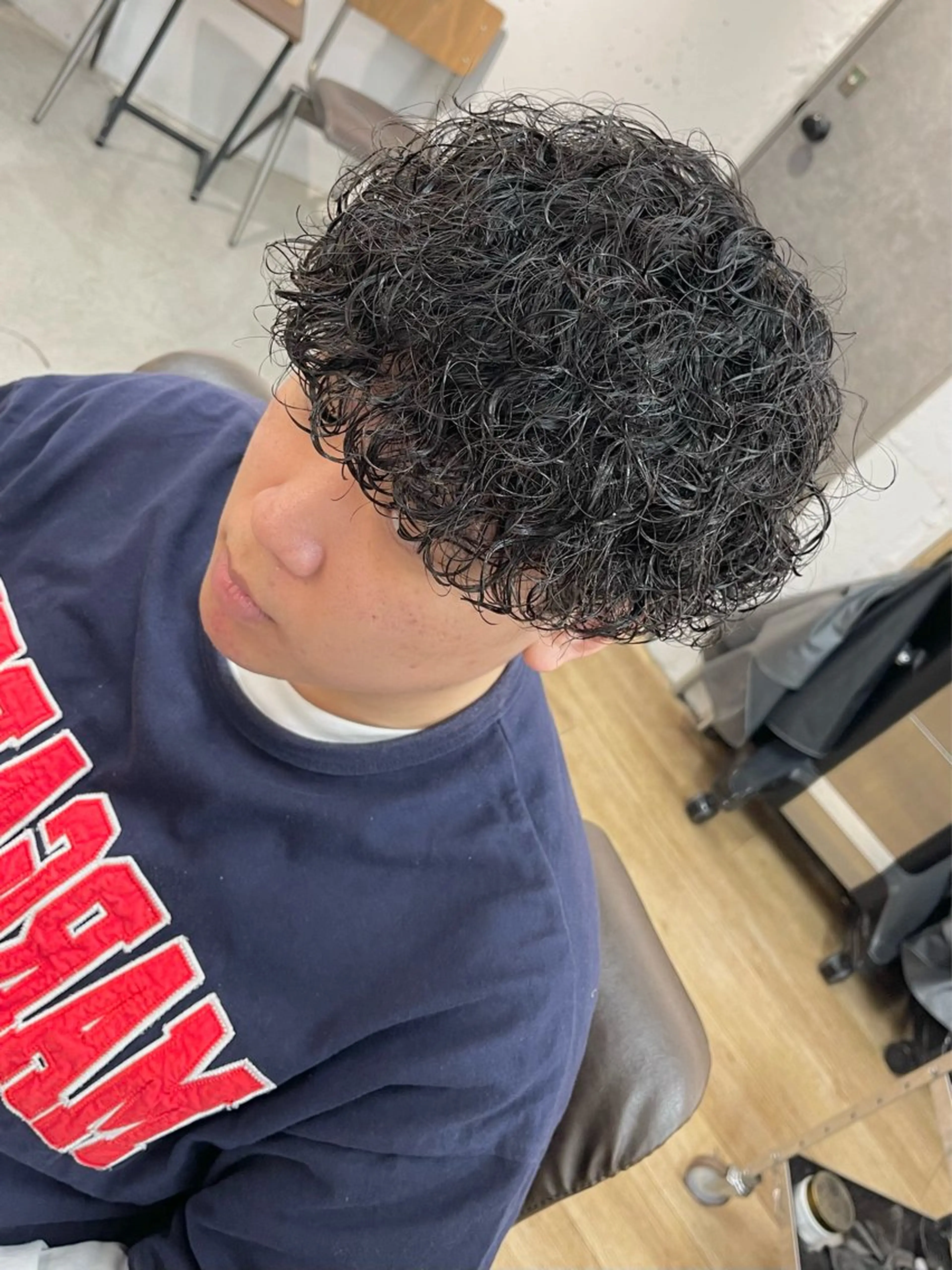 ミディアム パーマ メンズ カット パーマ 阿部 春道のヘアスタイル